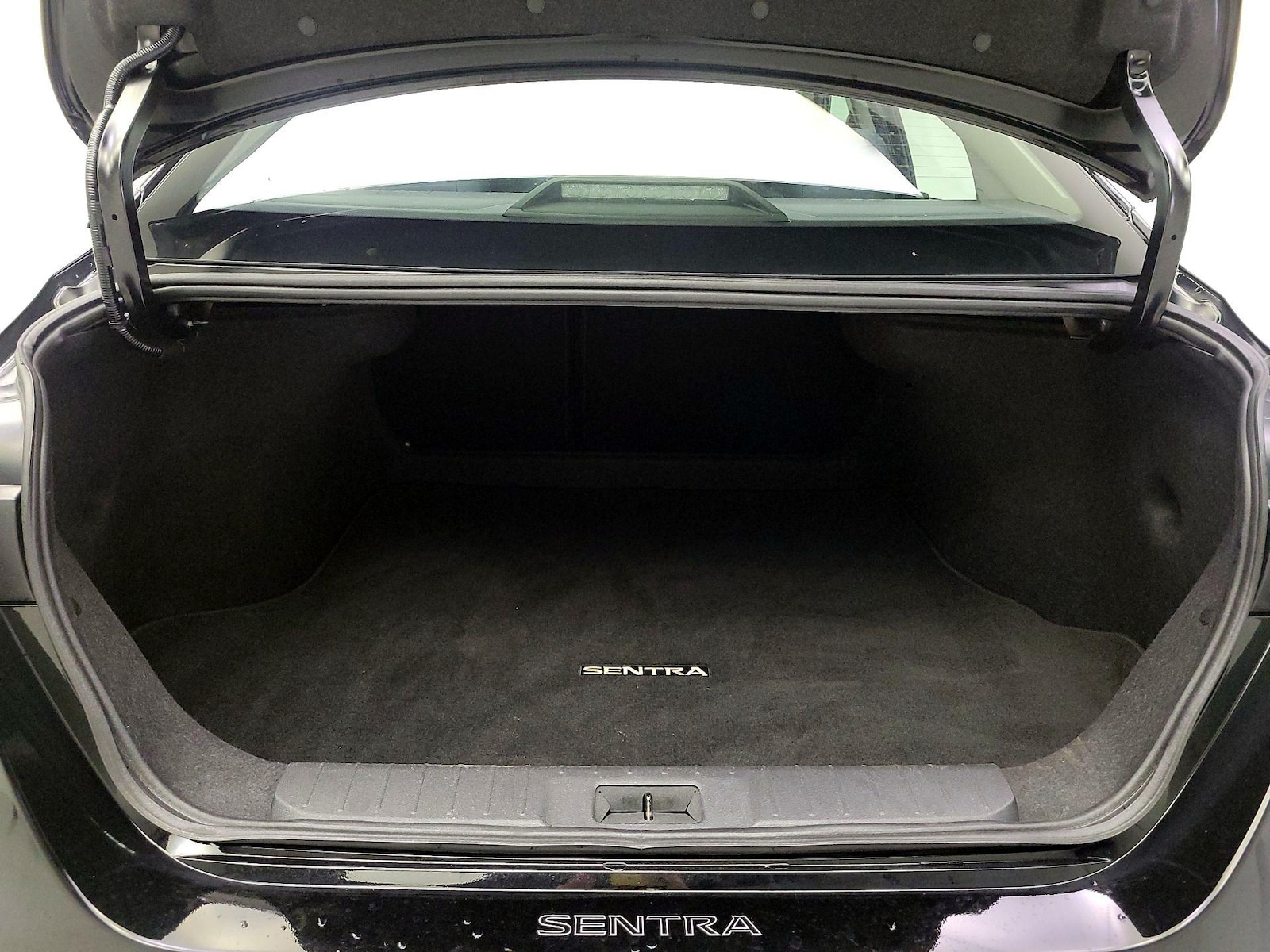 2024 Nissan Sentra S - Photo 21