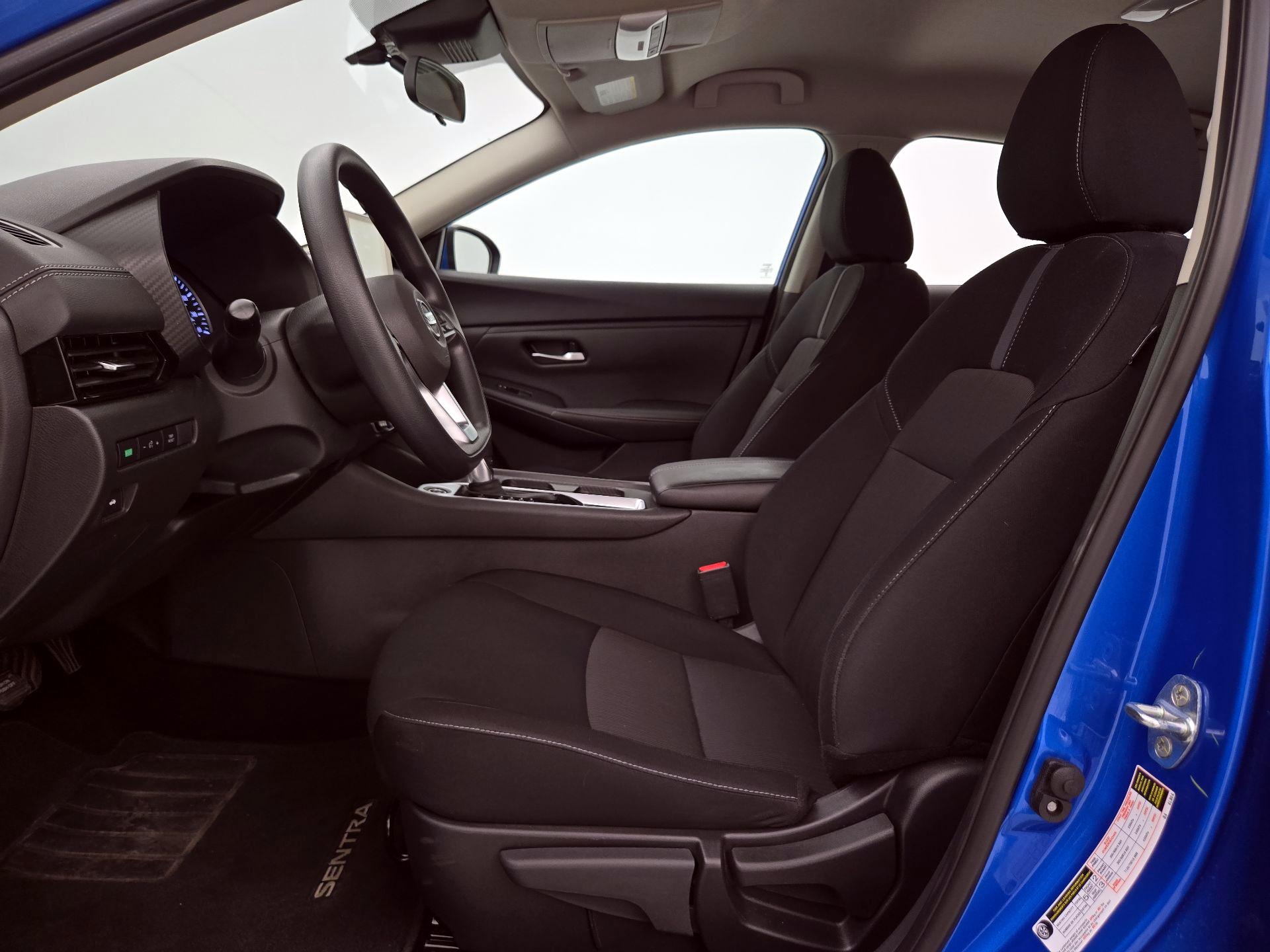 Thumbnail: 2023 Nissan Sentra - 11