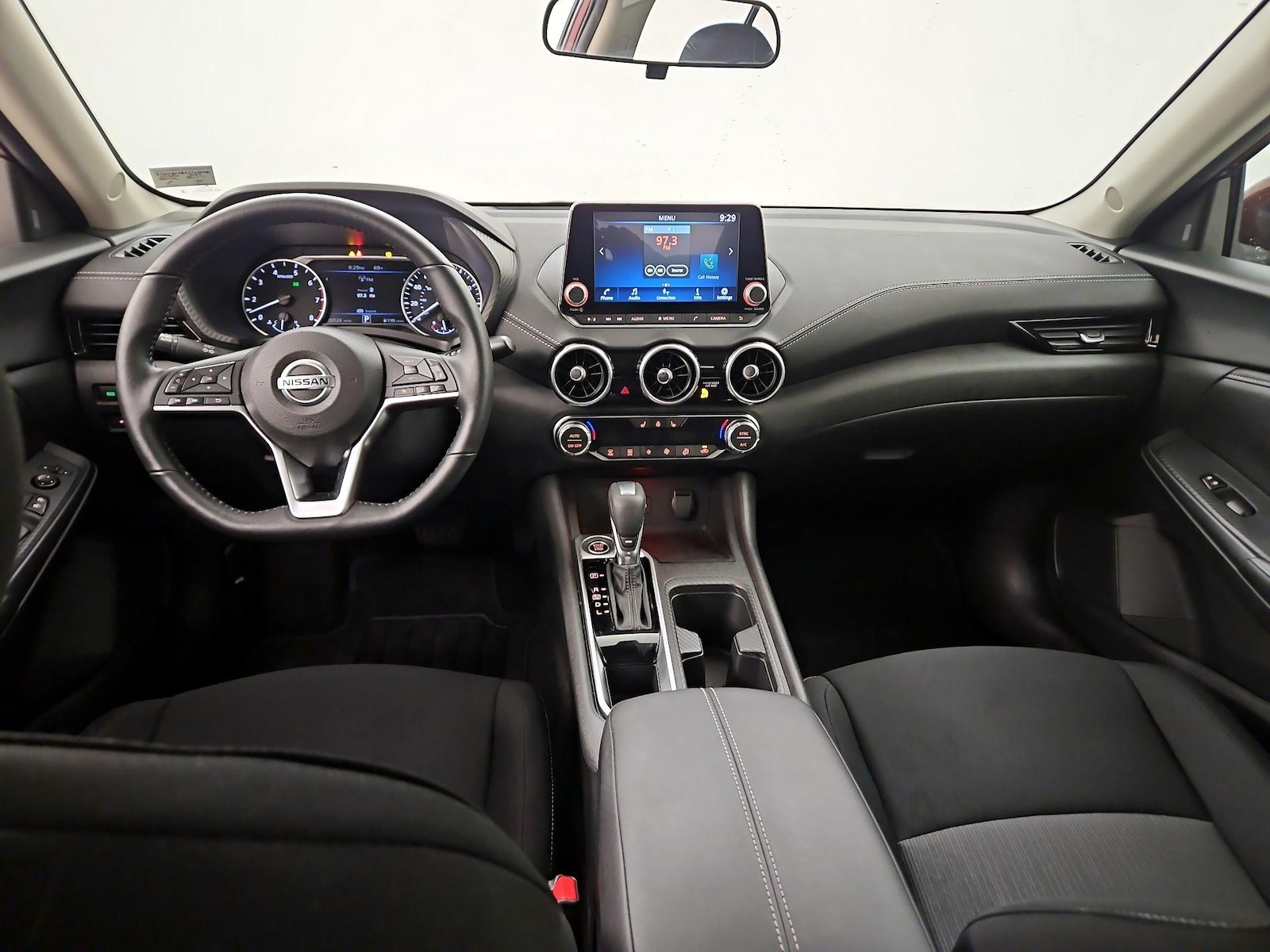 2023 Nissan Sentra SV - Photo 10