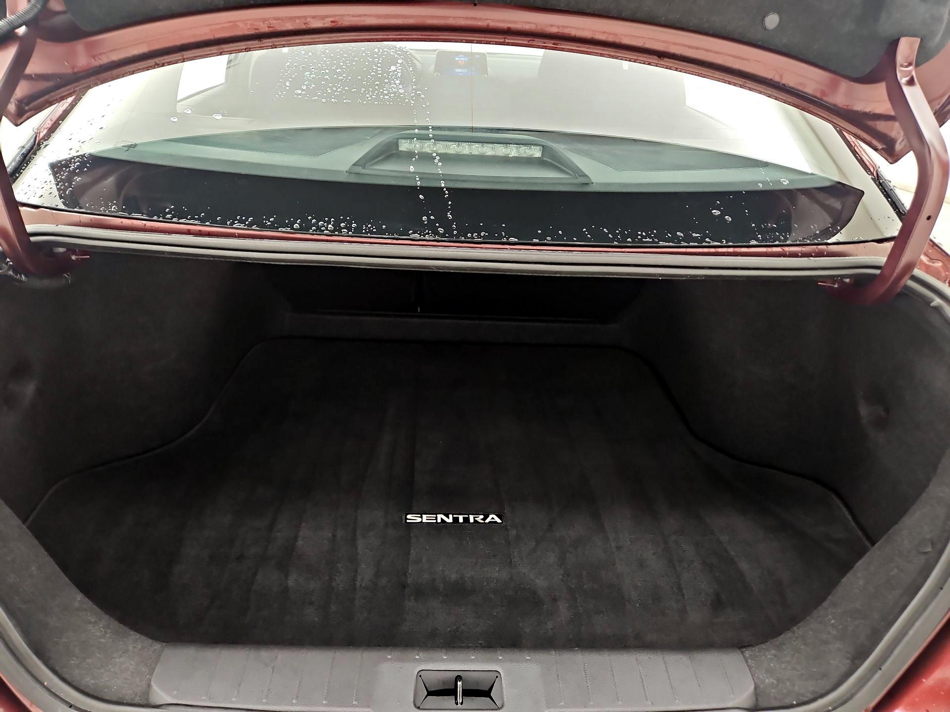 Thumbnail: 2023 Nissan Sentra - 20