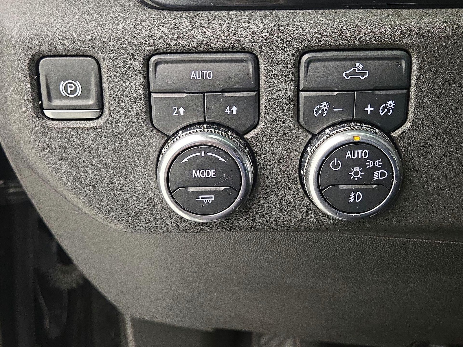 2024 GMC Sierra 1500 Elevation - Photo 14