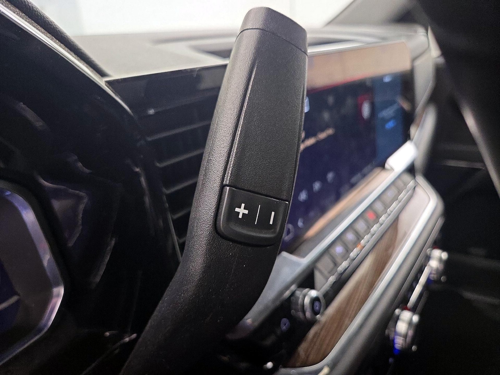 2024 GMC Sierra 1500 Elevation - Photo 18