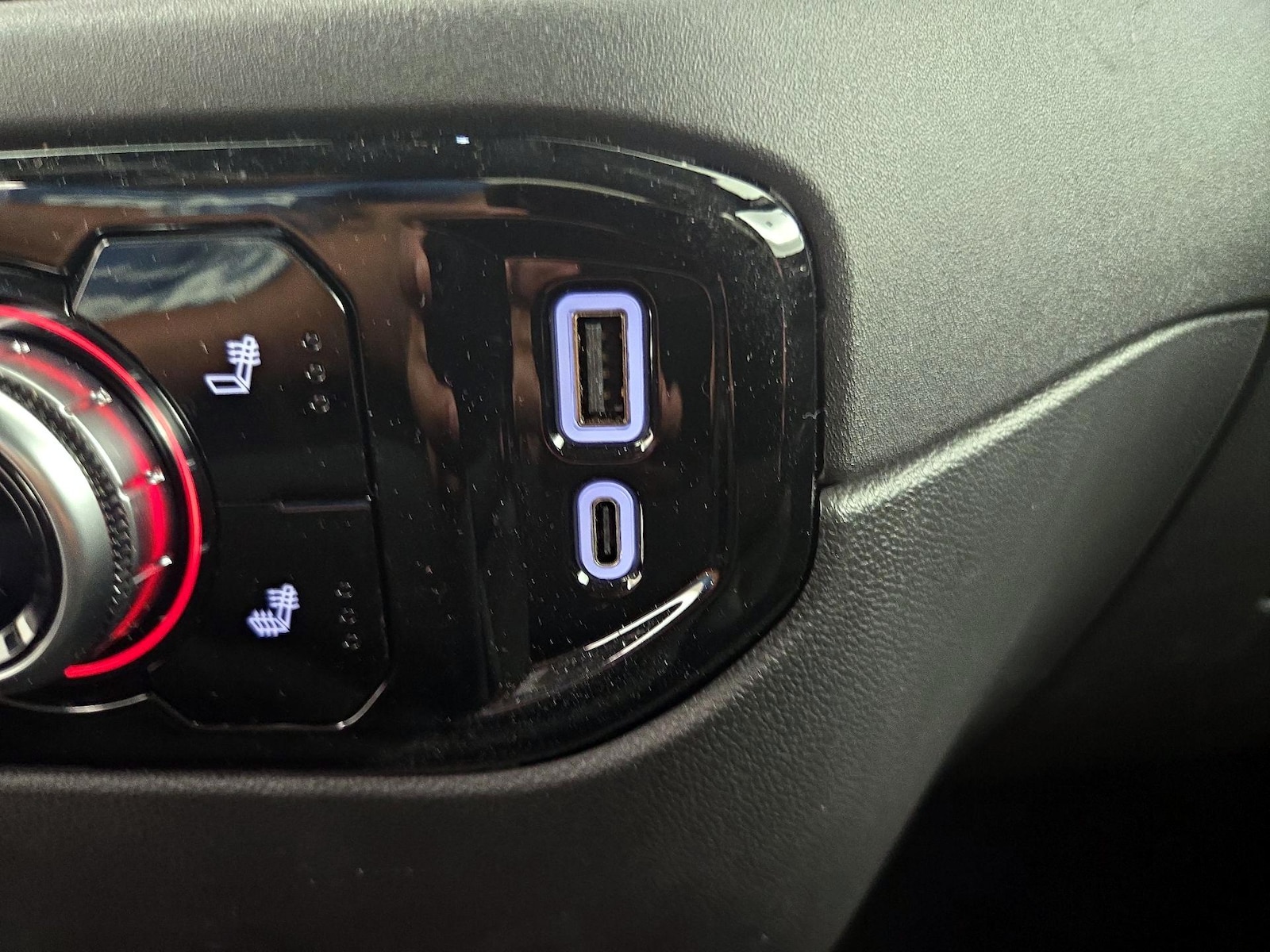 2024 GMC Sierra 1500 Elevation - Photo 19