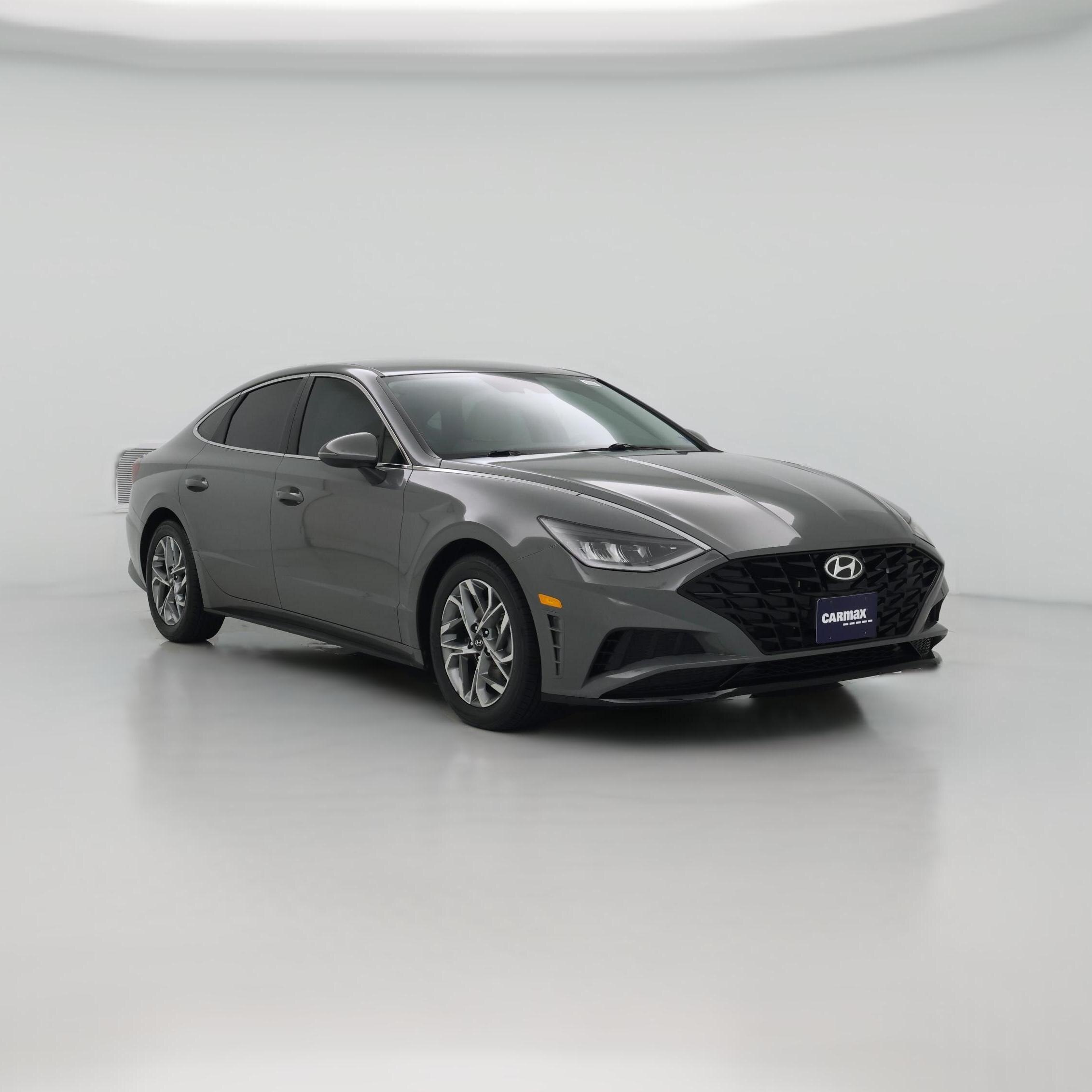 Thumbnail: 2023 Hyundai Sonata - 1