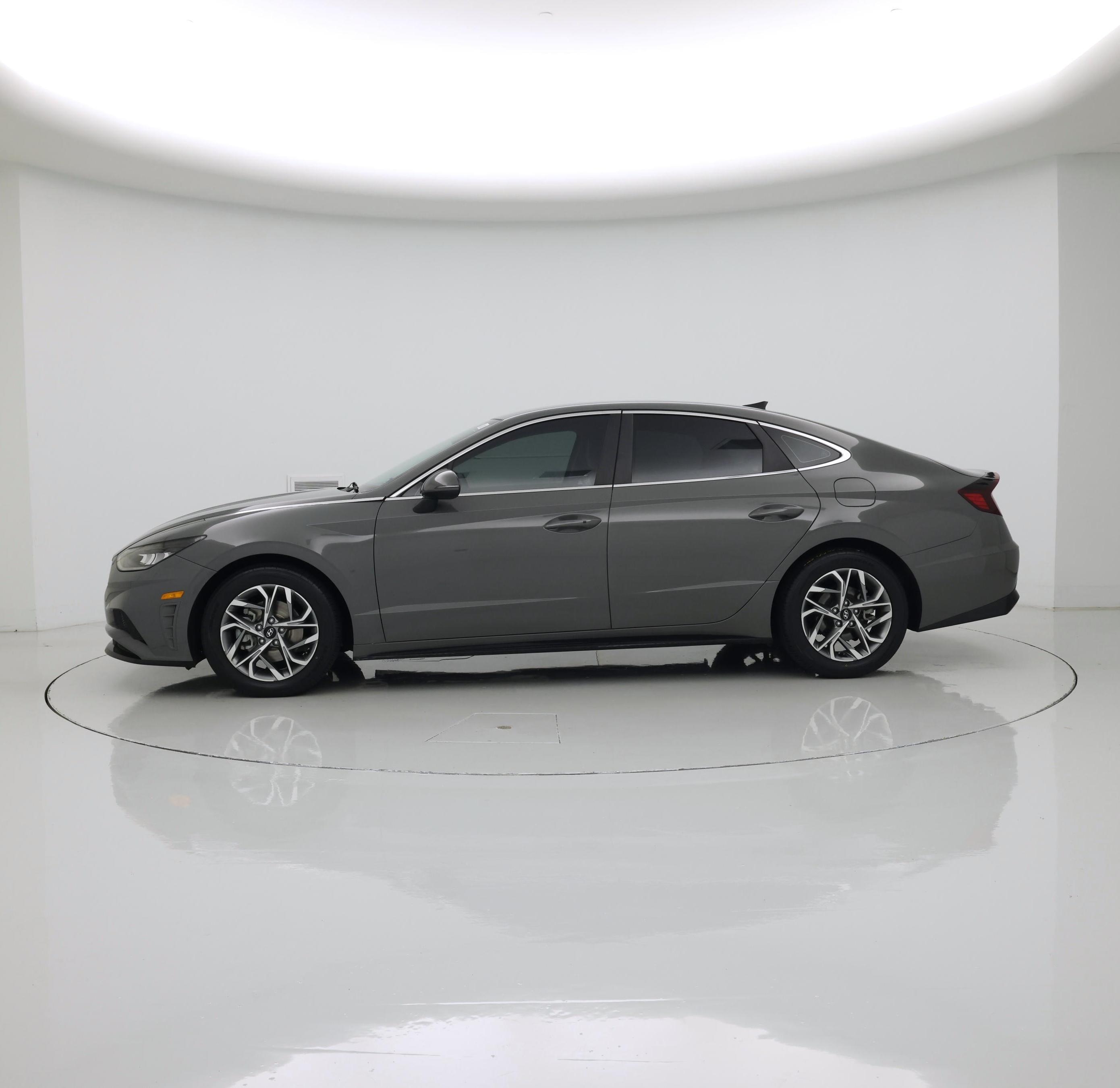 Thumbnail: 2023 Hyundai Sonata - 3