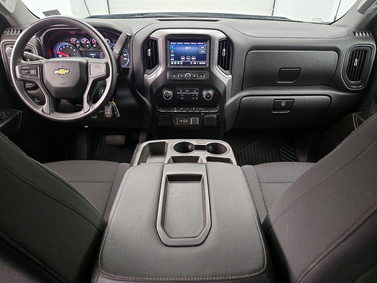 2021 Chevrolet Silverado 1500 Custom - Photo 10