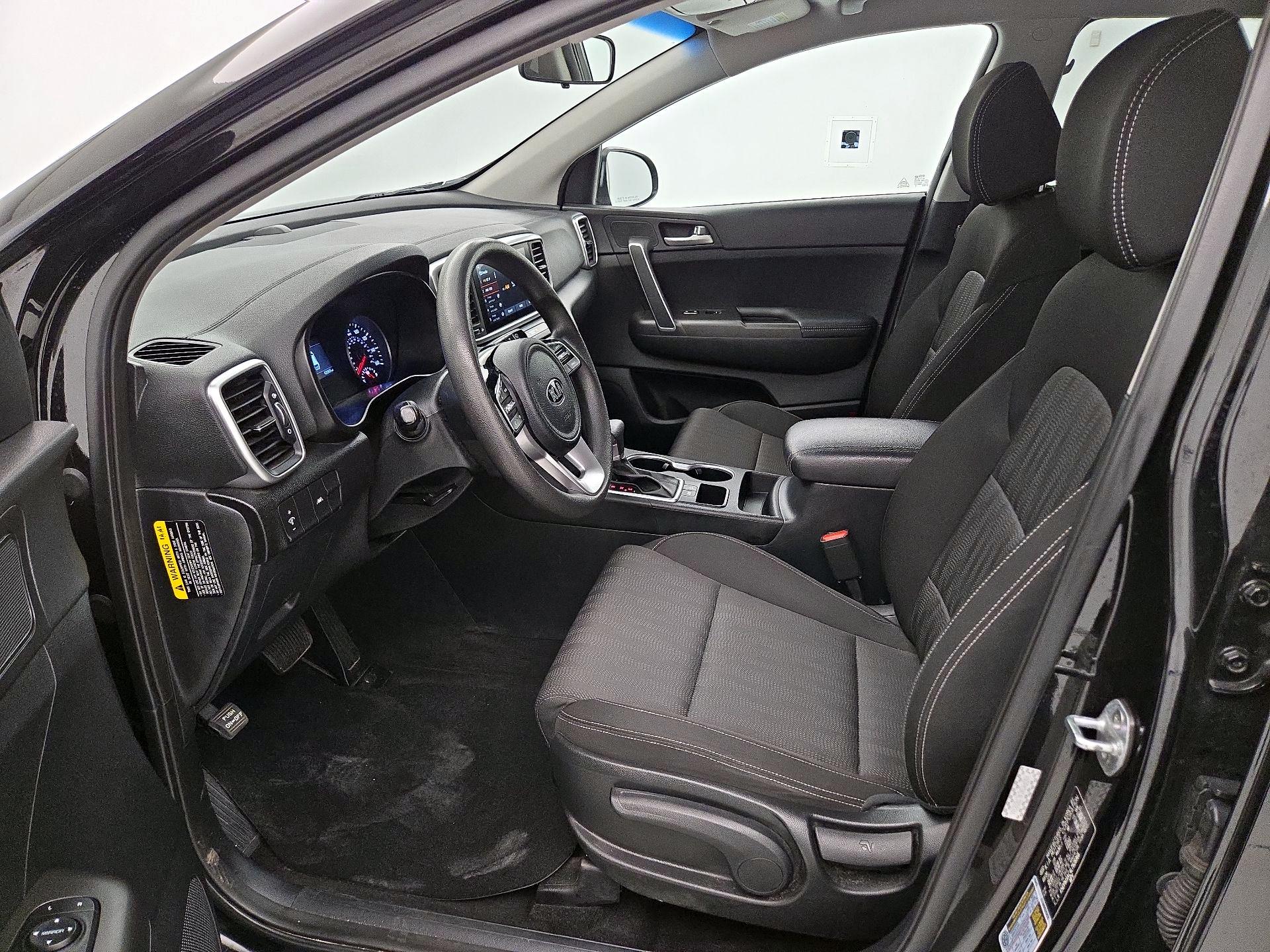 Thumbnail: 2020 Kia Sportage - 11