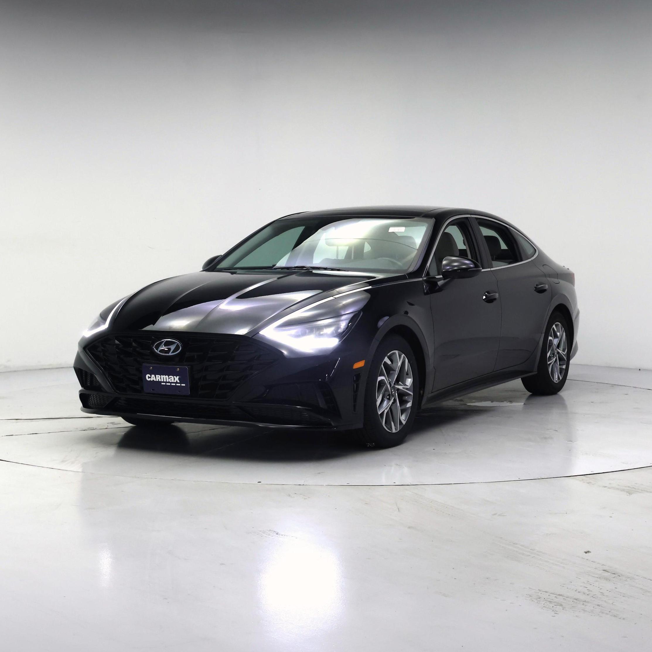 Thumbnail: 2023 Hyundai Sonata - 4