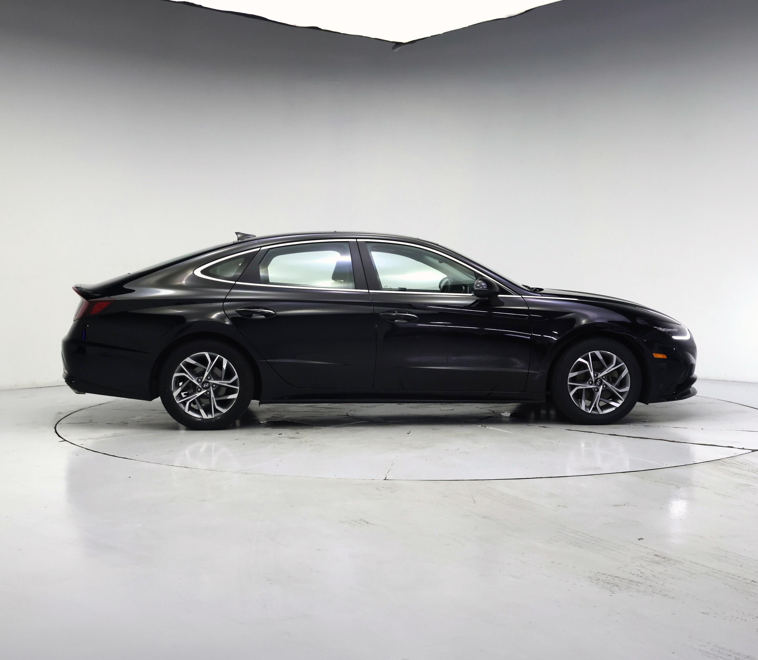 Thumbnail: 2023 Hyundai Sonata - 7