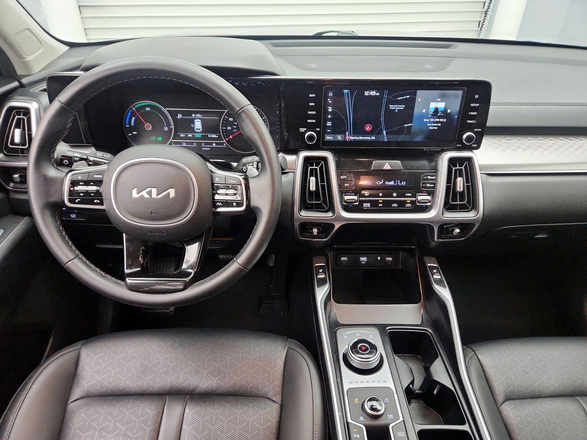 Thumbnail: 2023 Kia Sorento - 9