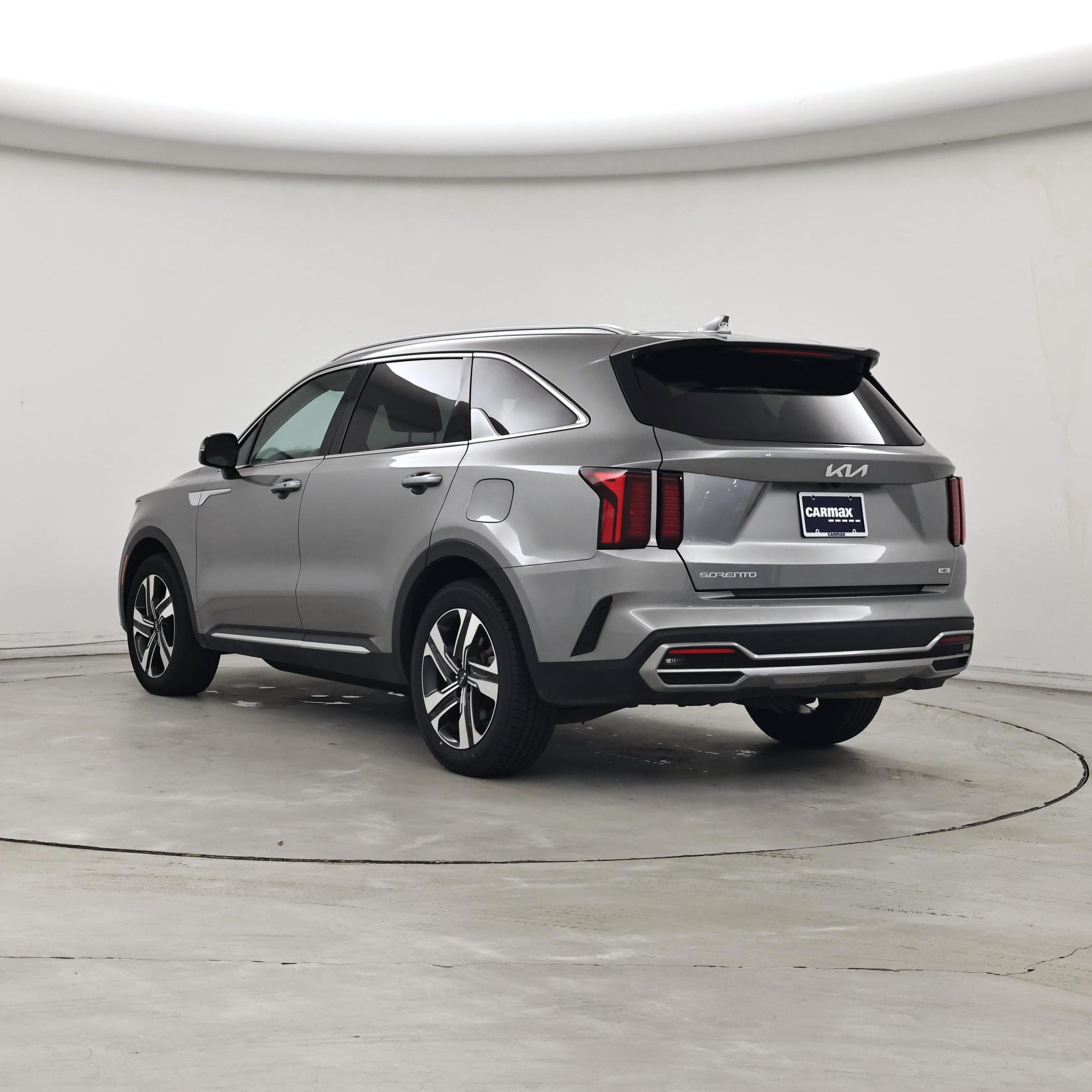 Thumbnail: 2023 Kia Sorento - 2