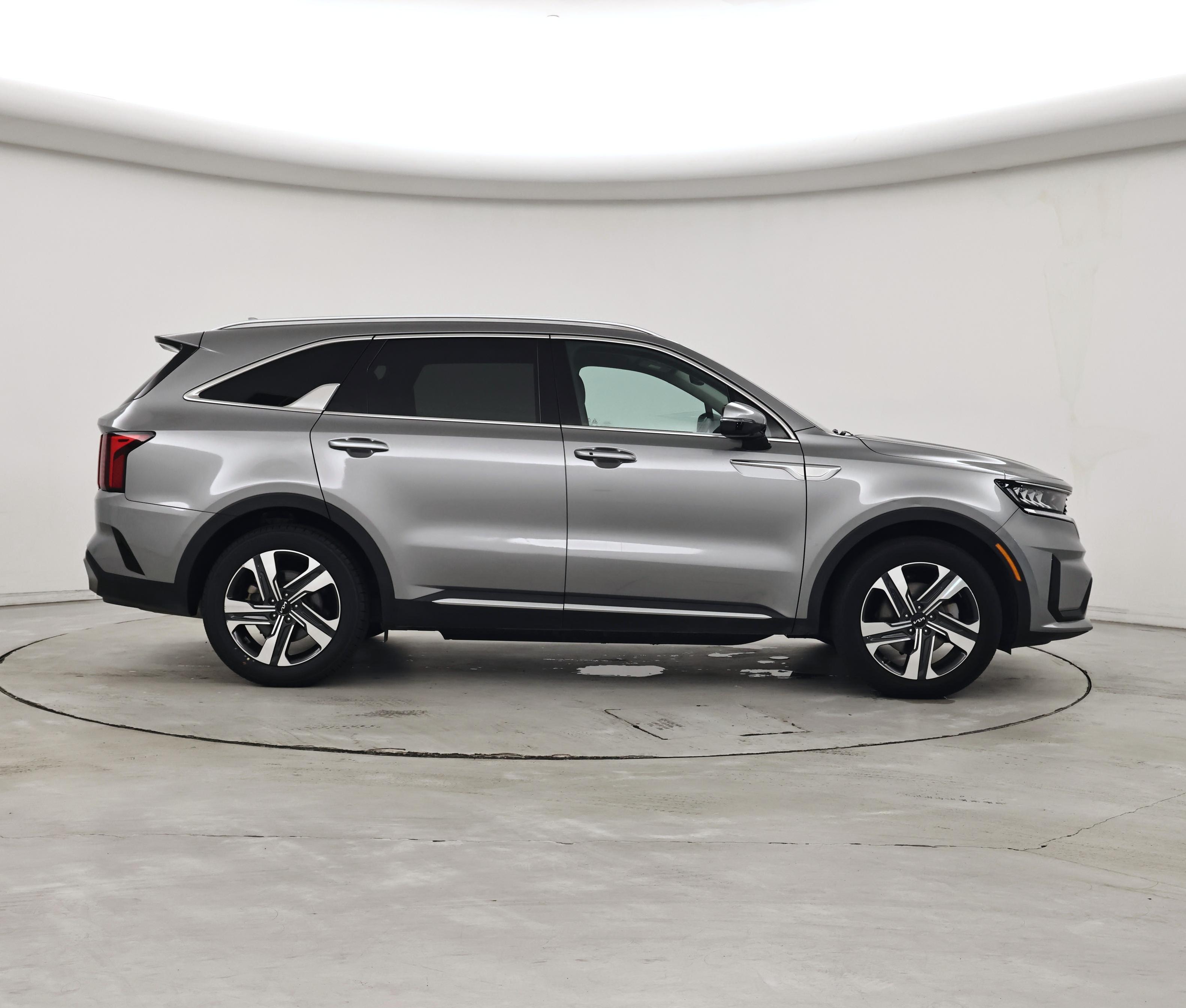 Thumbnail: 2023 Kia Sorento - 7