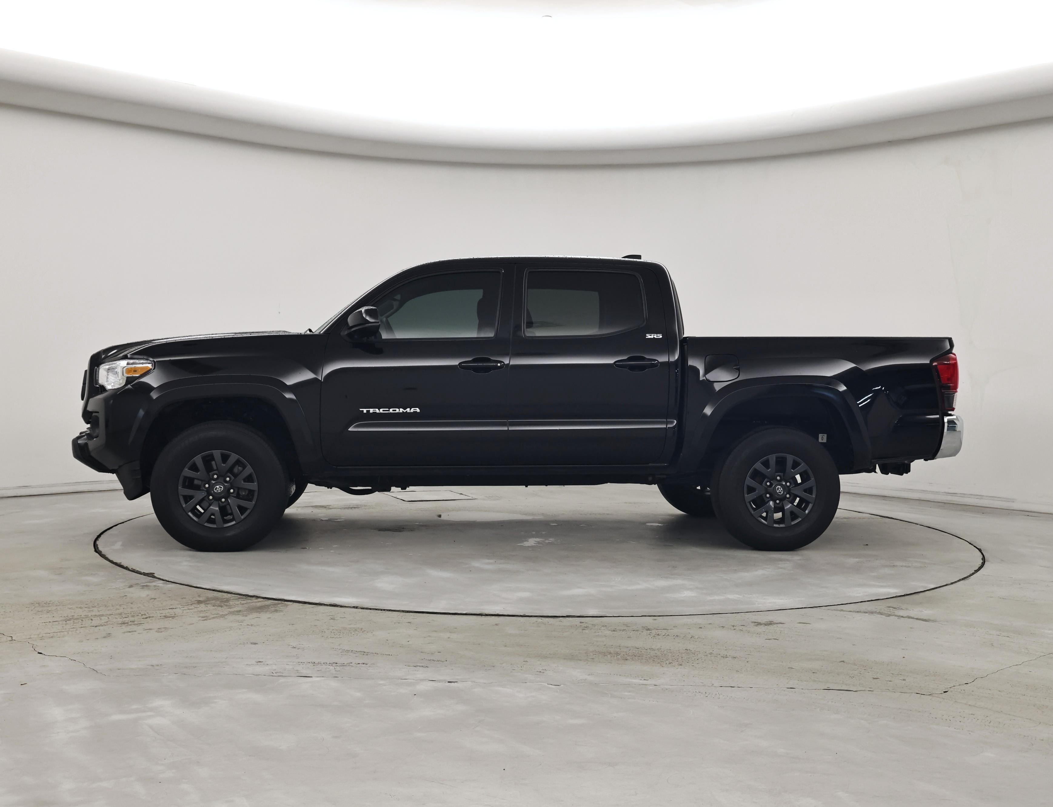 Thumbnail: 2023 Toyota Tacoma - 3