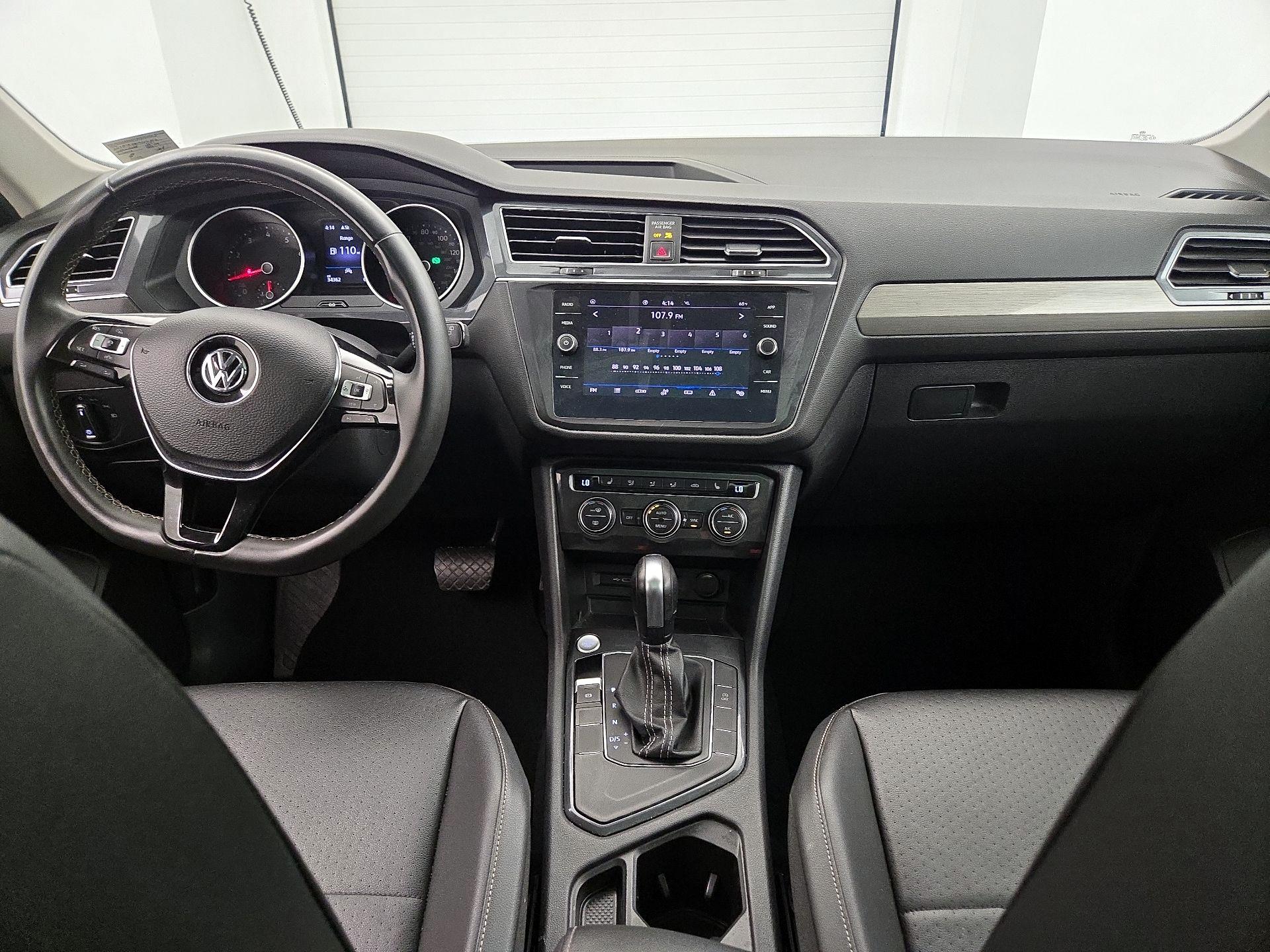 Thumbnail: 2021 Volkswagen Tiguan - 9