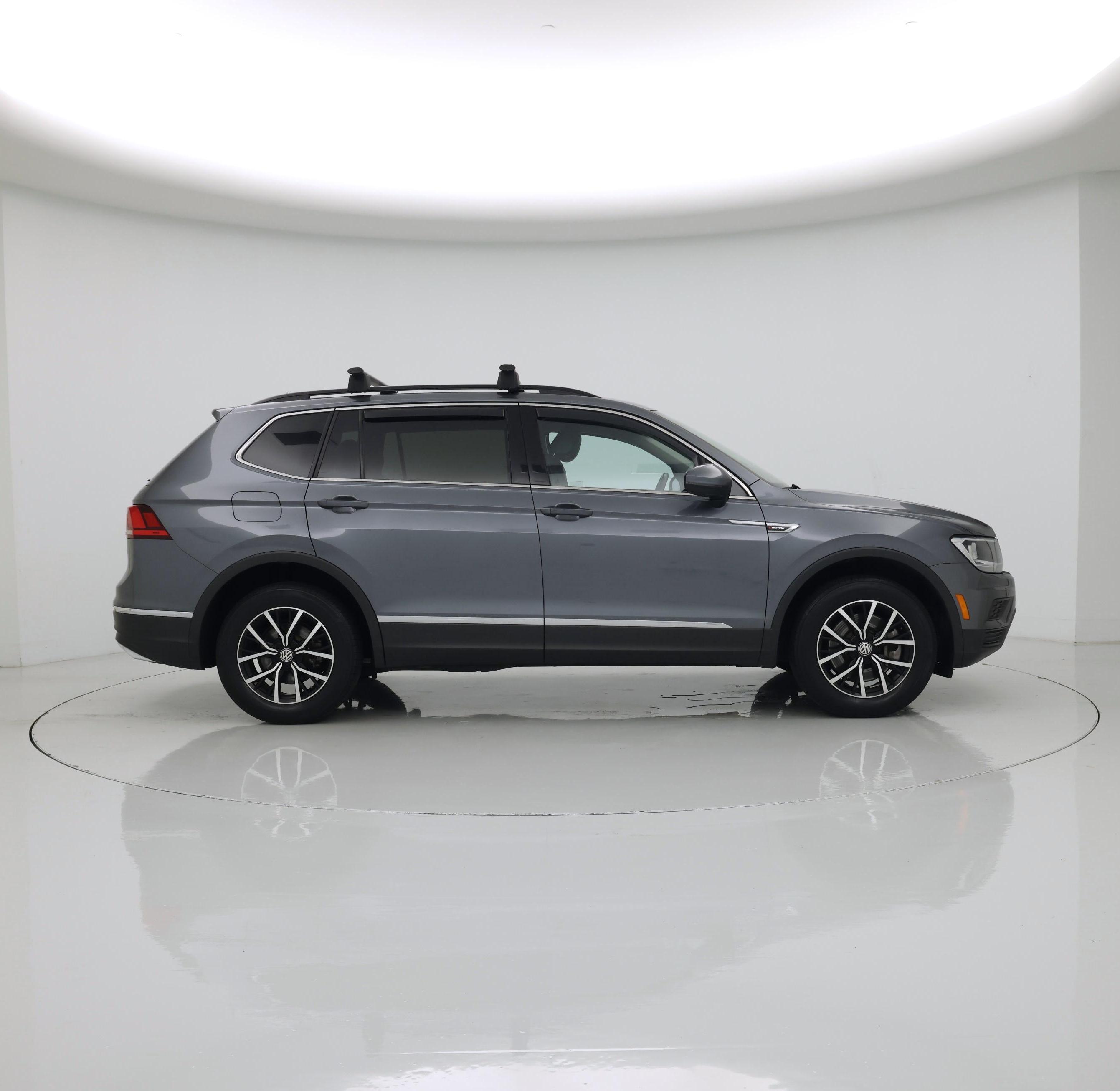 Thumbnail: 2021 Volkswagen Tiguan - 7