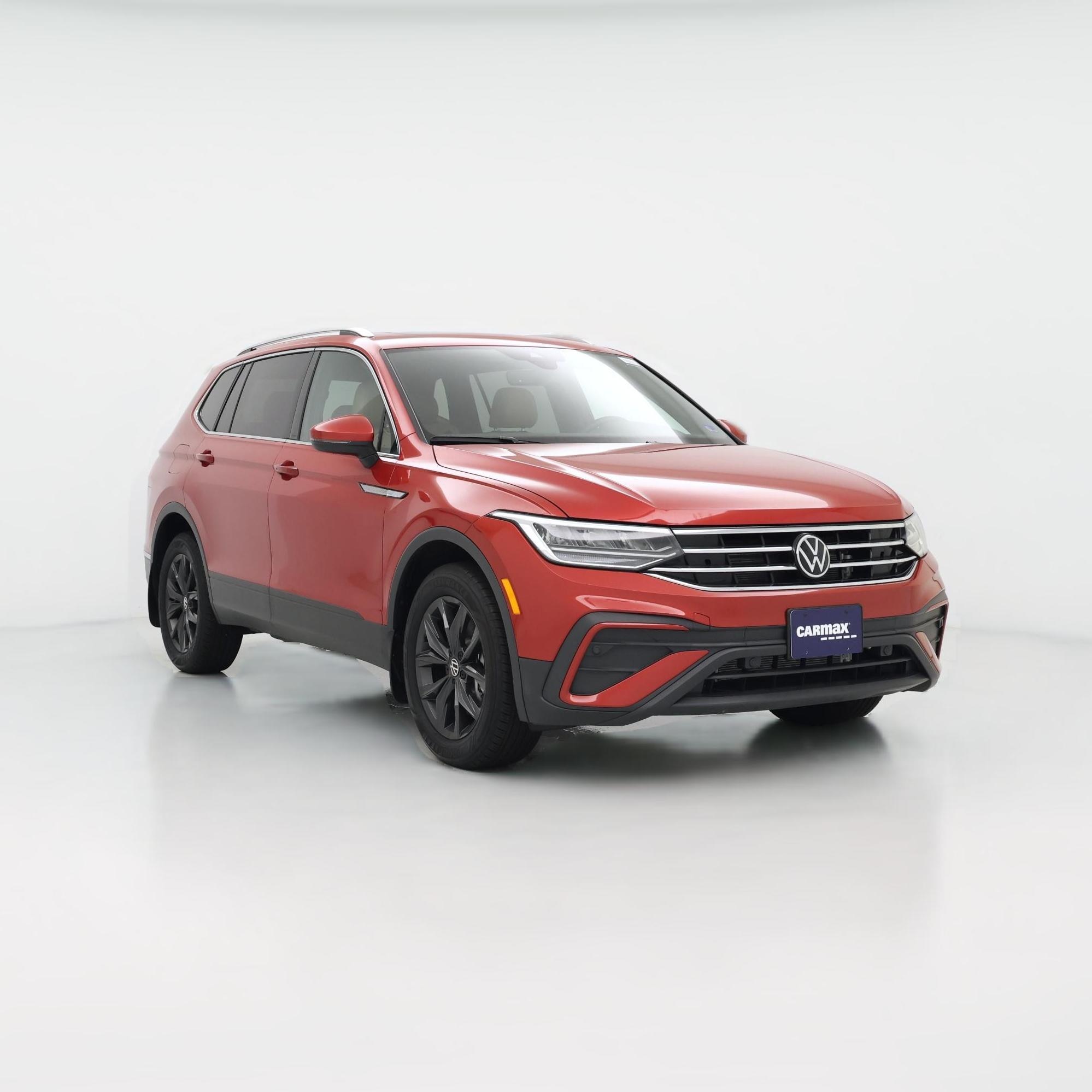 Thumbnail: 2024 Volkswagen Tiguan - 1