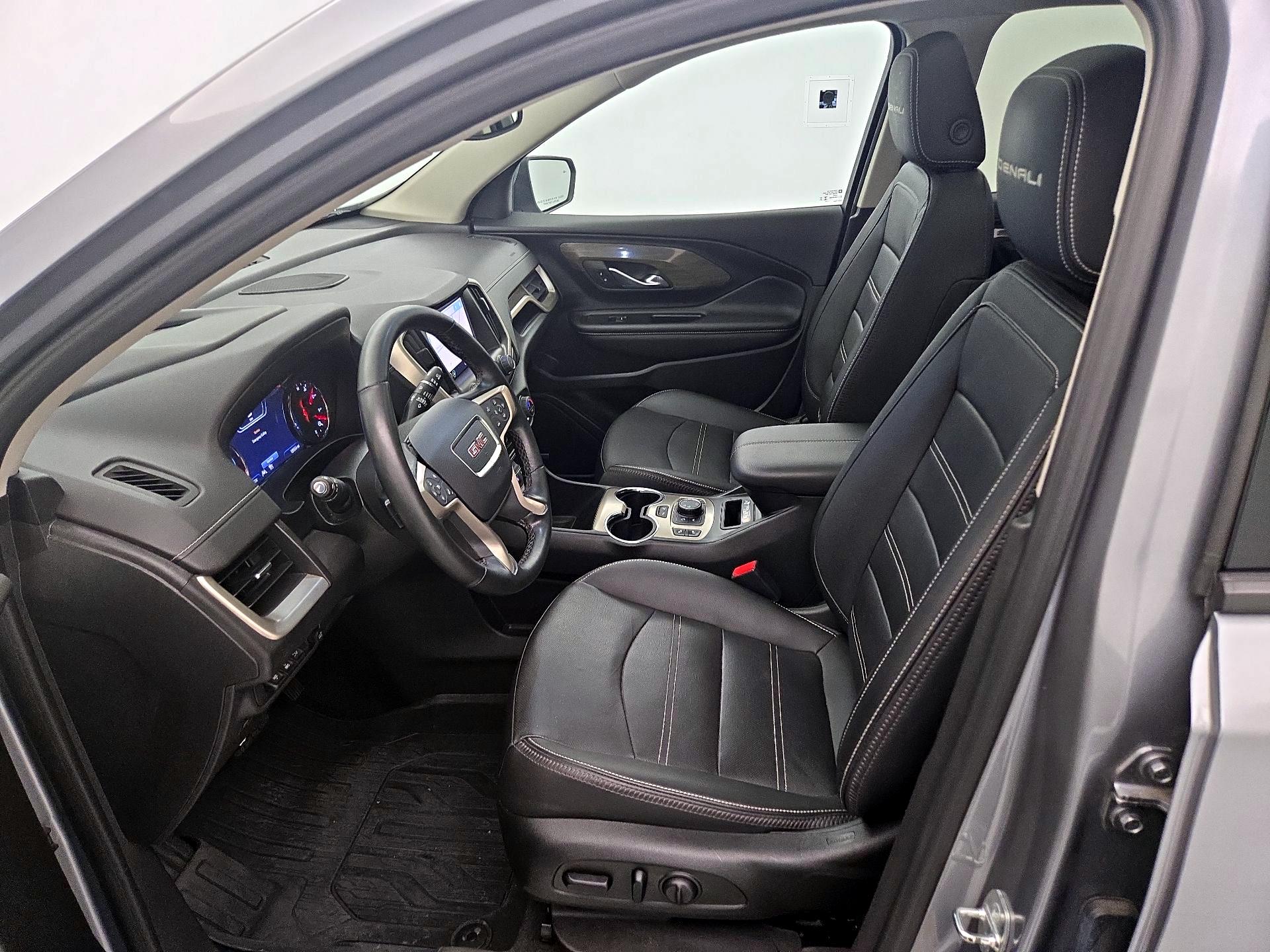 Thumbnail: 2023 GMC Terrain - 11