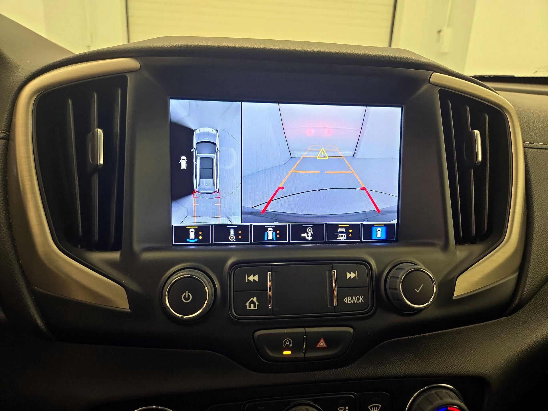 Thumbnail: 2023 GMC Terrain - 15
