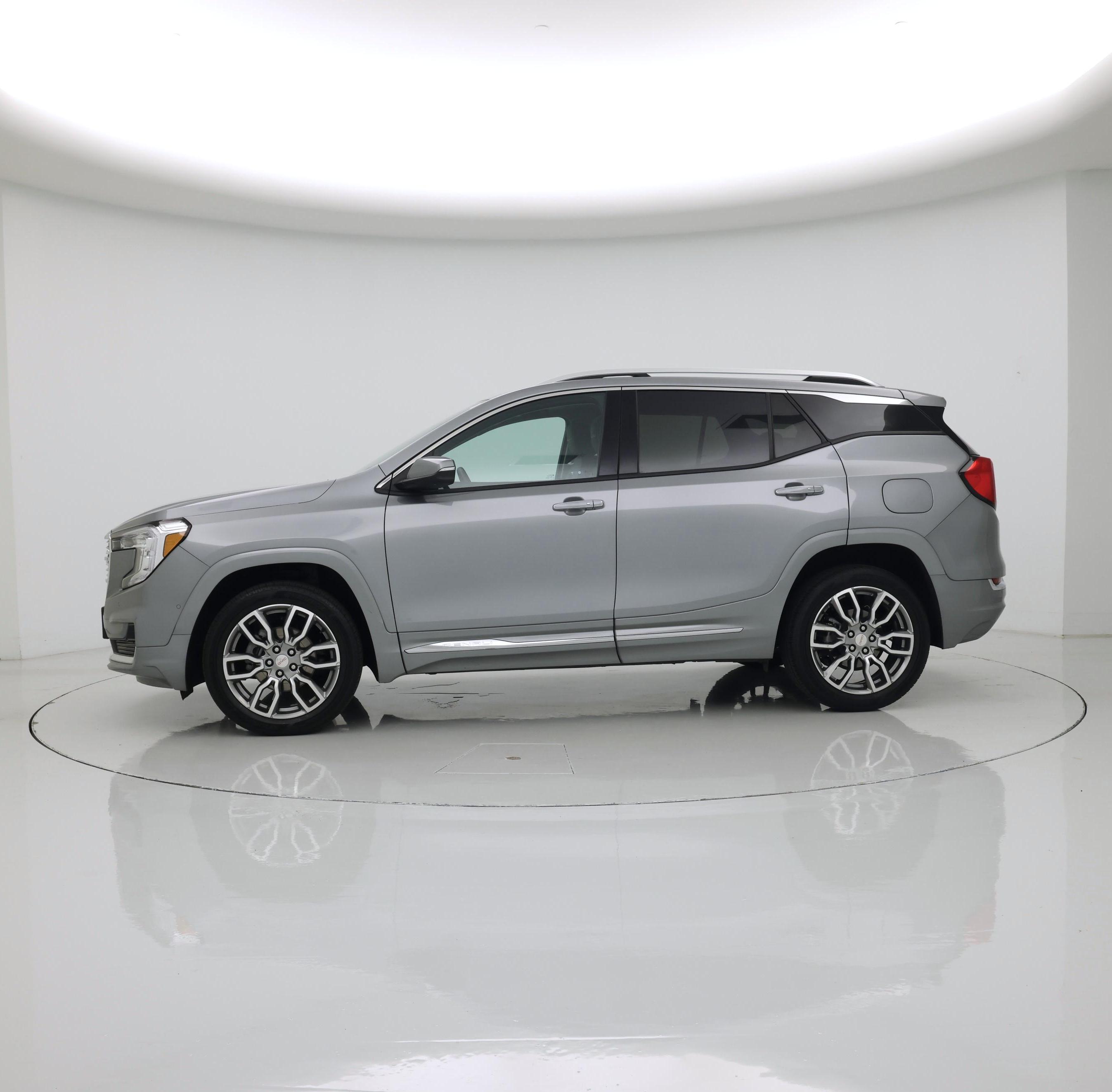 Thumbnail: 2023 GMC Terrain - 3