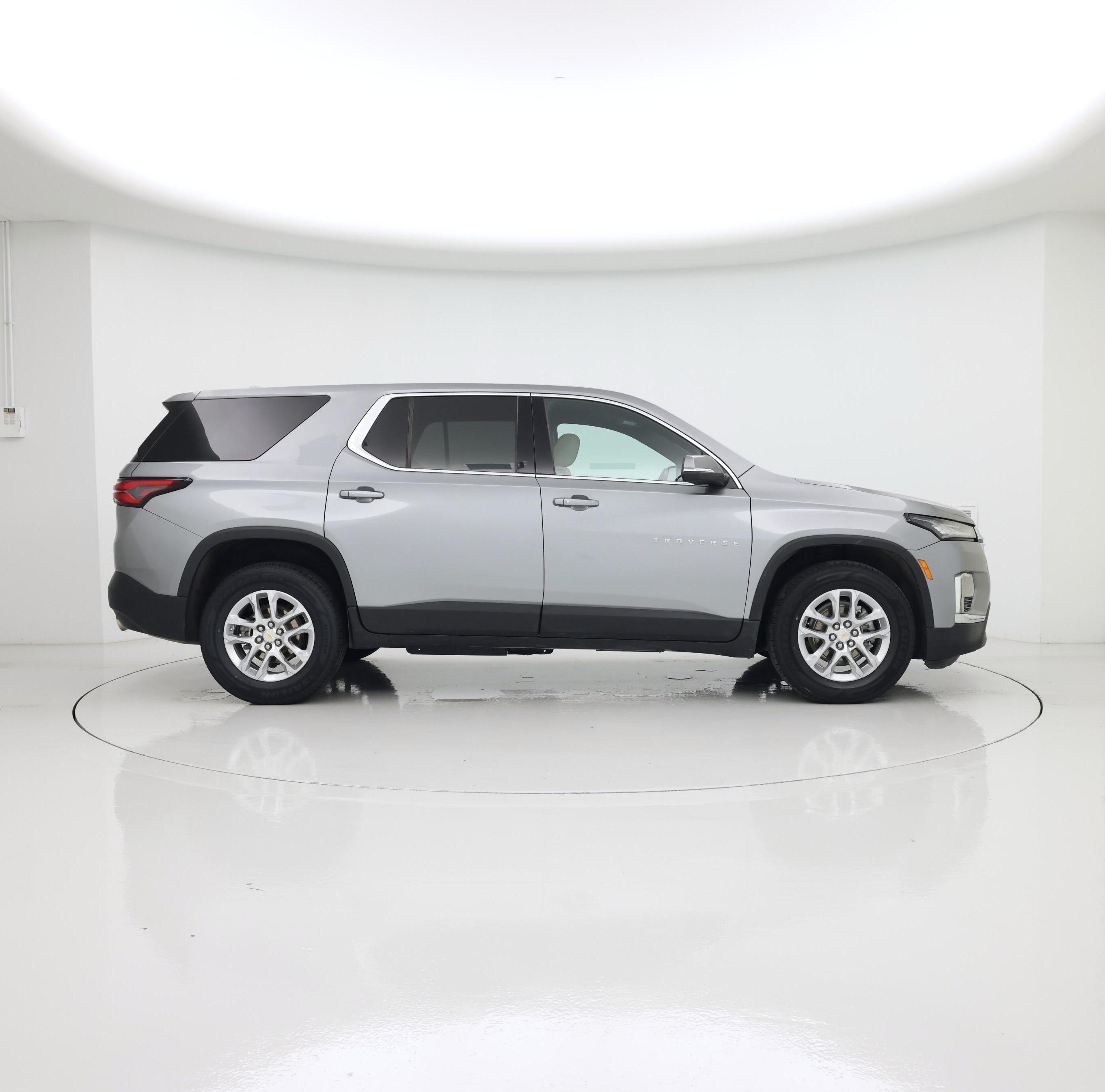 Thumbnail: 2023 Chevrolet Traverse - 7