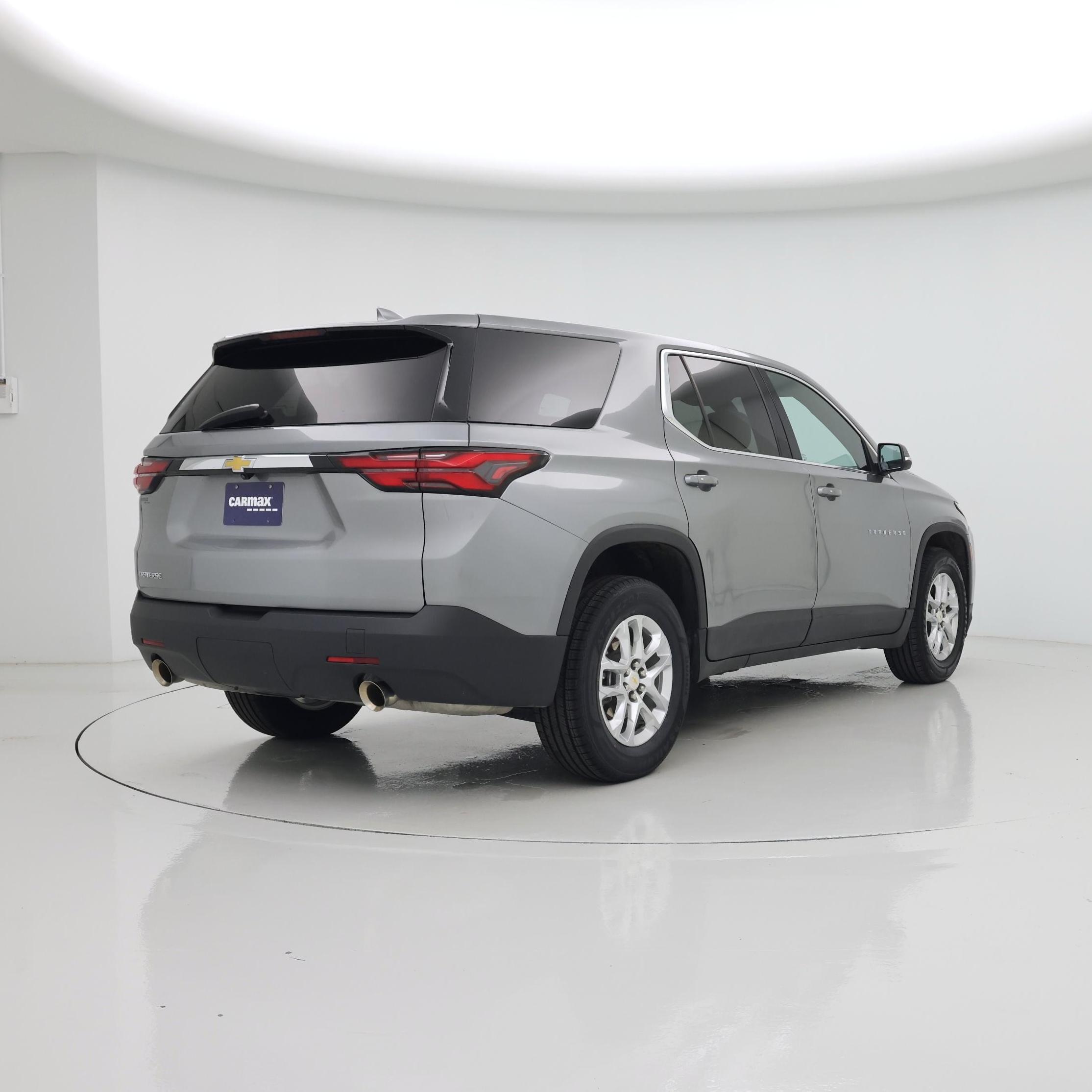 Thumbnail: 2023 Chevrolet Traverse - 8
