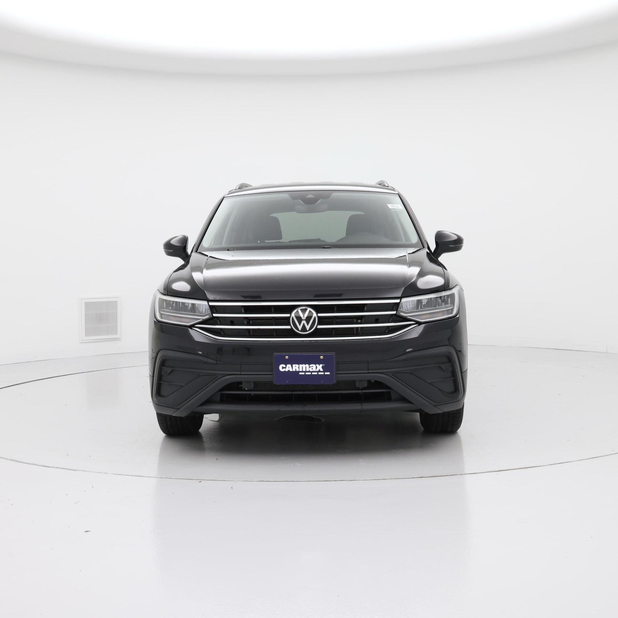 Thumbnail: 2022 Volkswagen Tiguan - 5