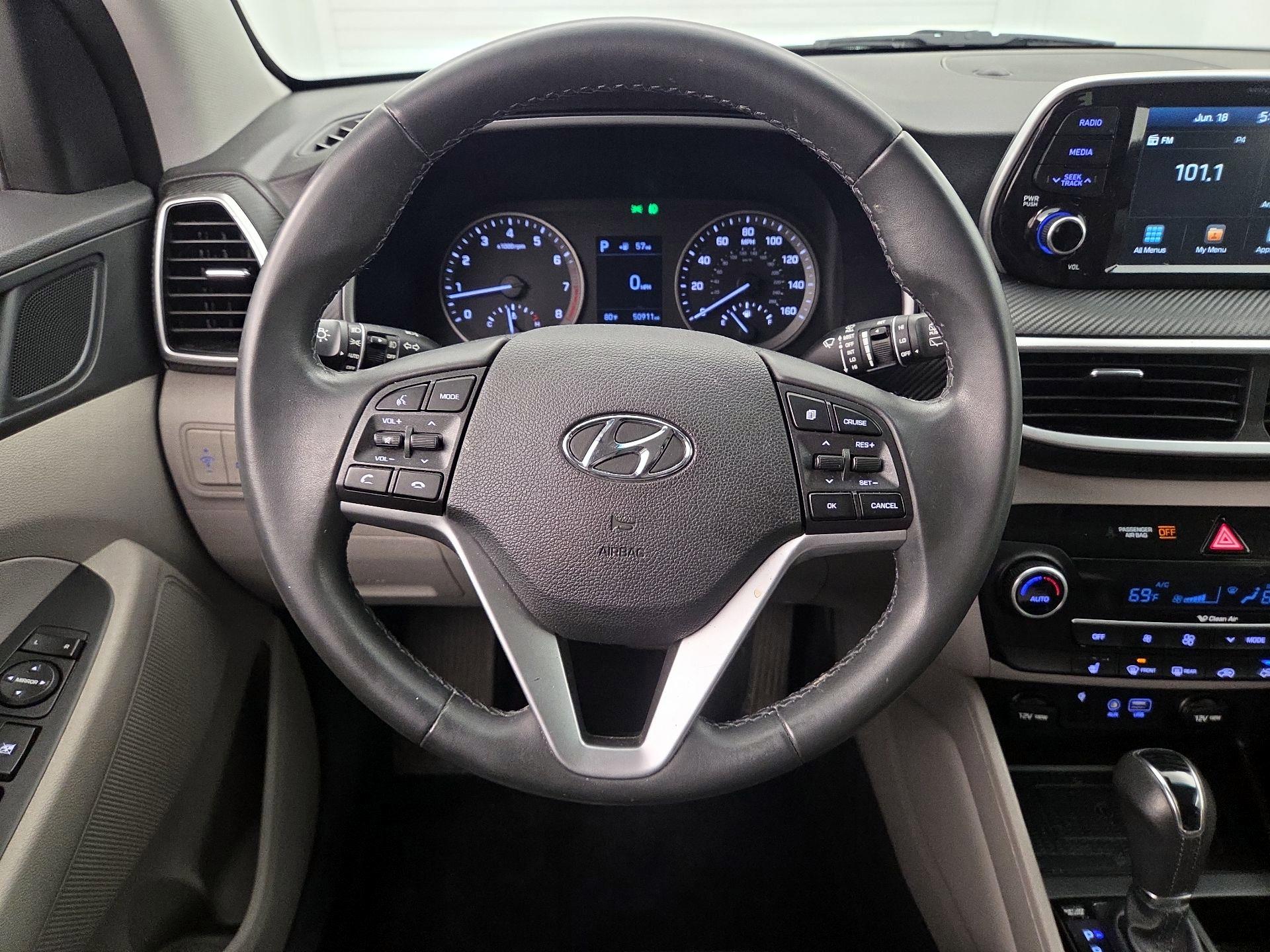 Thumbnail: 2020 Hyundai Tucson - 10