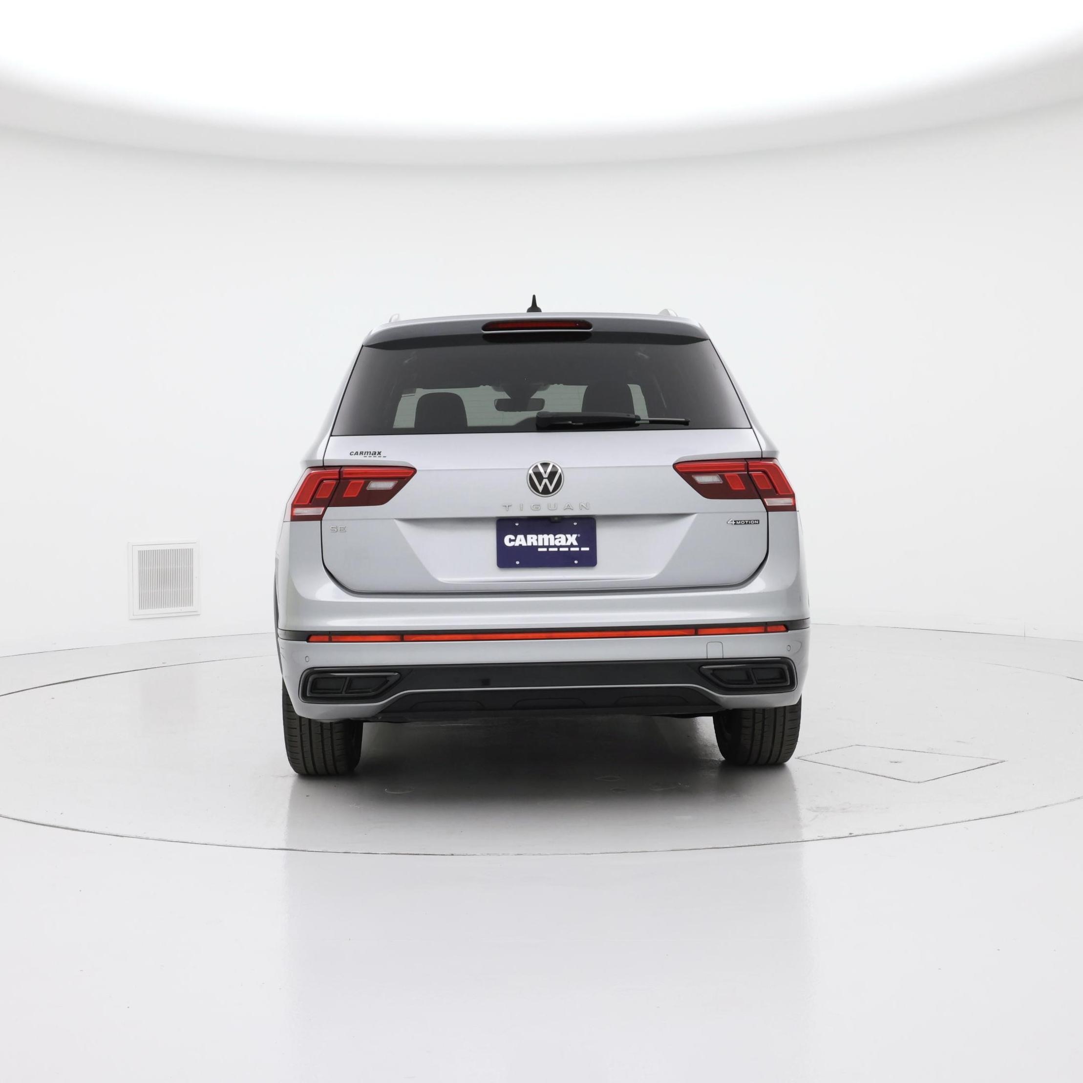 Thumbnail: 2022 Volkswagen Tiguan - 6