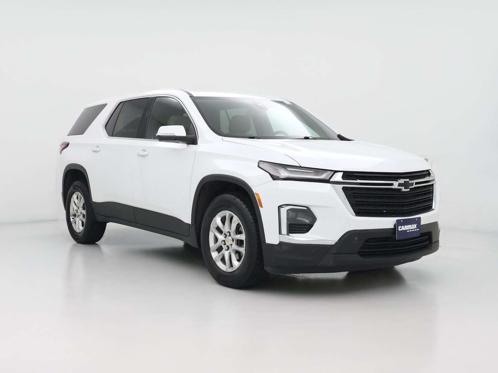 2023 Chevrolet Traverse LS - Photo 1