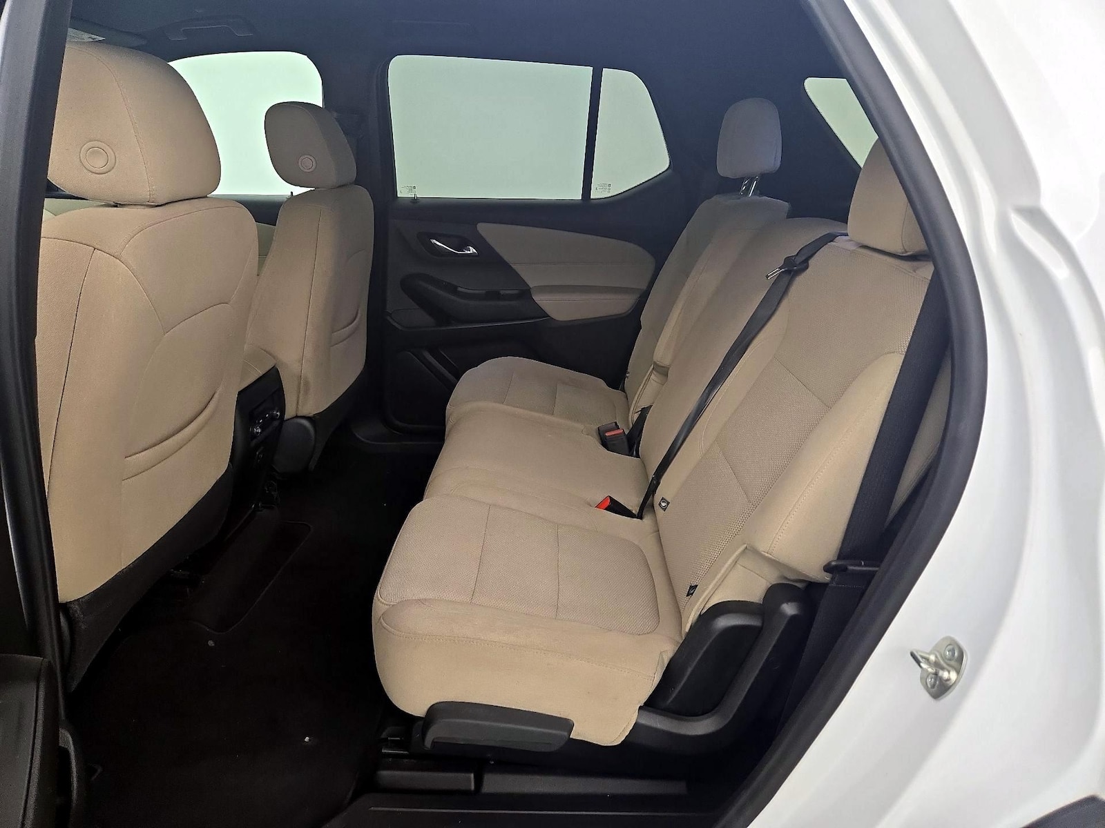 2023 Chevrolet Traverse LS - Photo 20
