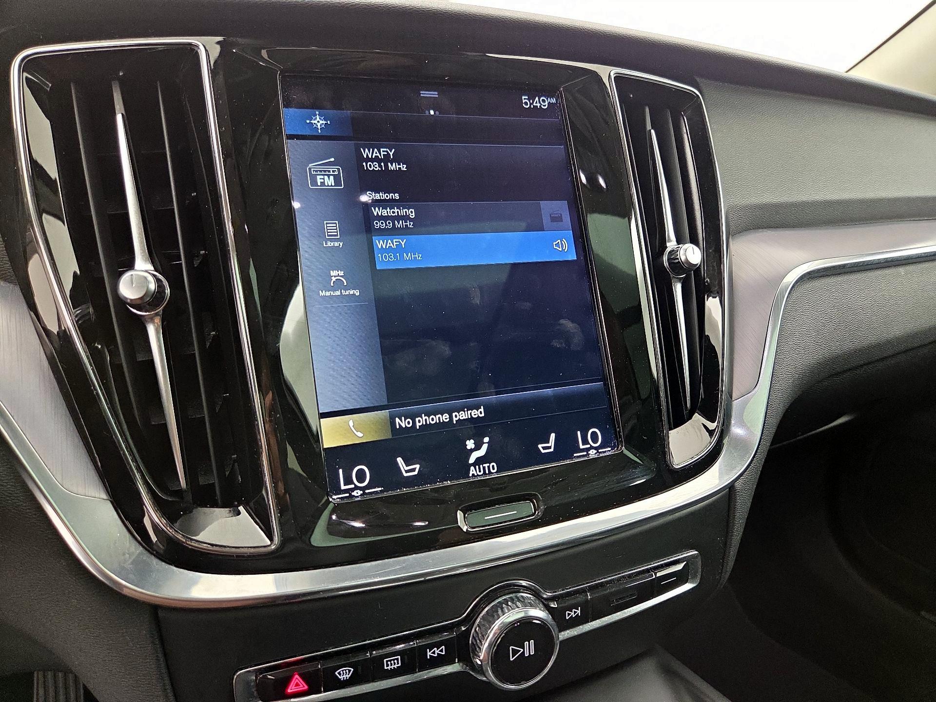 Thumbnail: 2020 Volvo S60 - 16