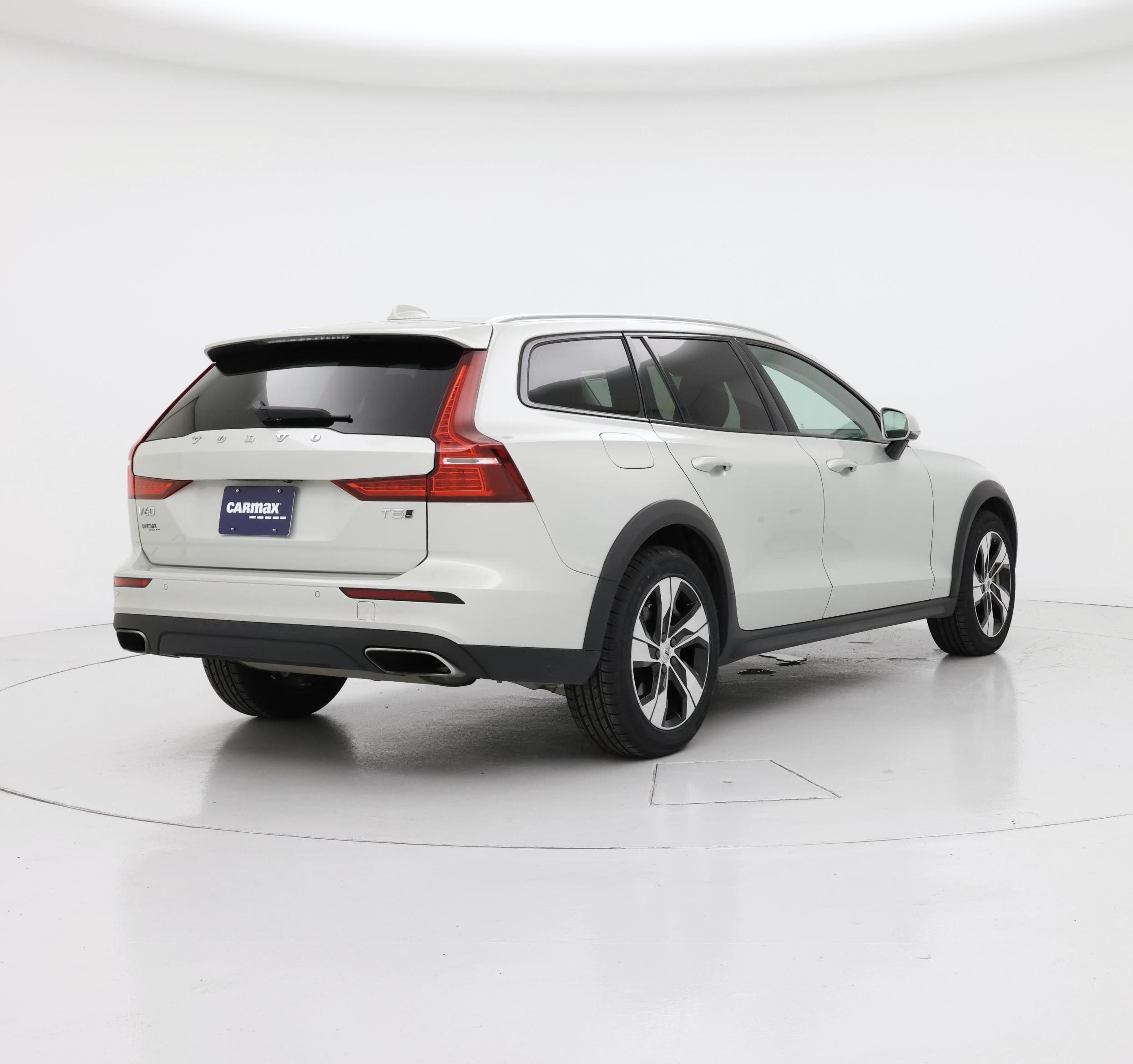 Thumbnail: 2020 Volvo S60 - 8