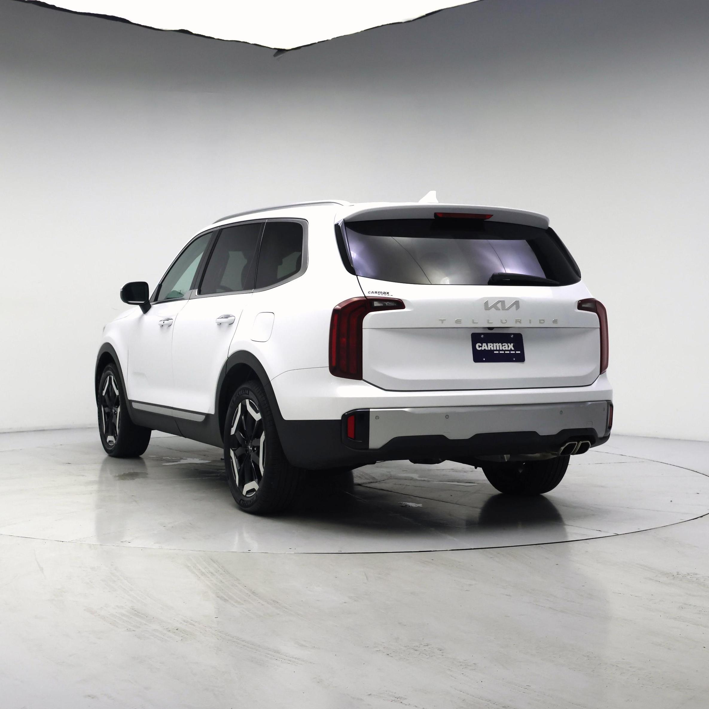 Thumbnail: 2023 Kia Telluride - 2