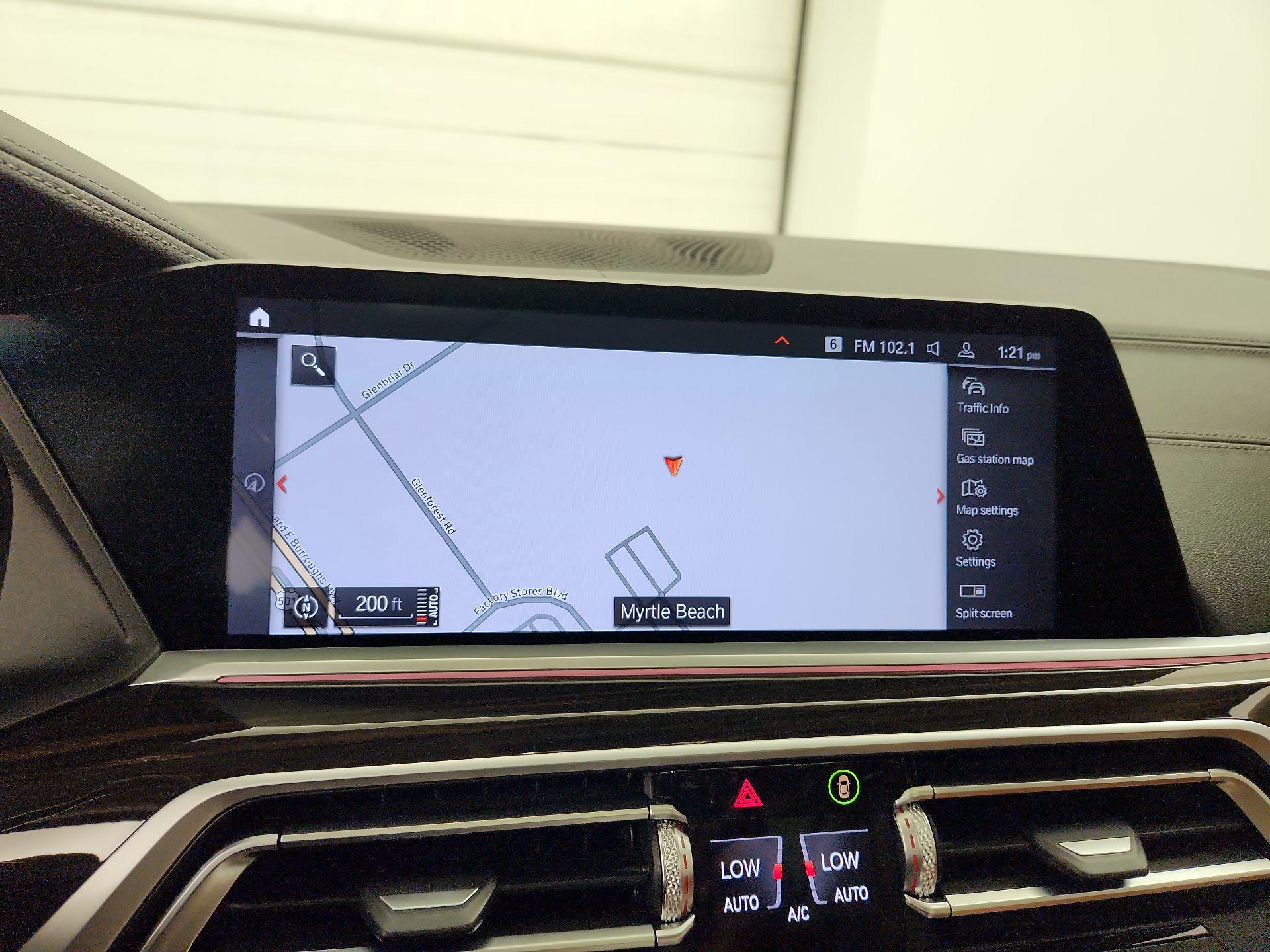 Thumbnail: 2021 BMW X7 - 14