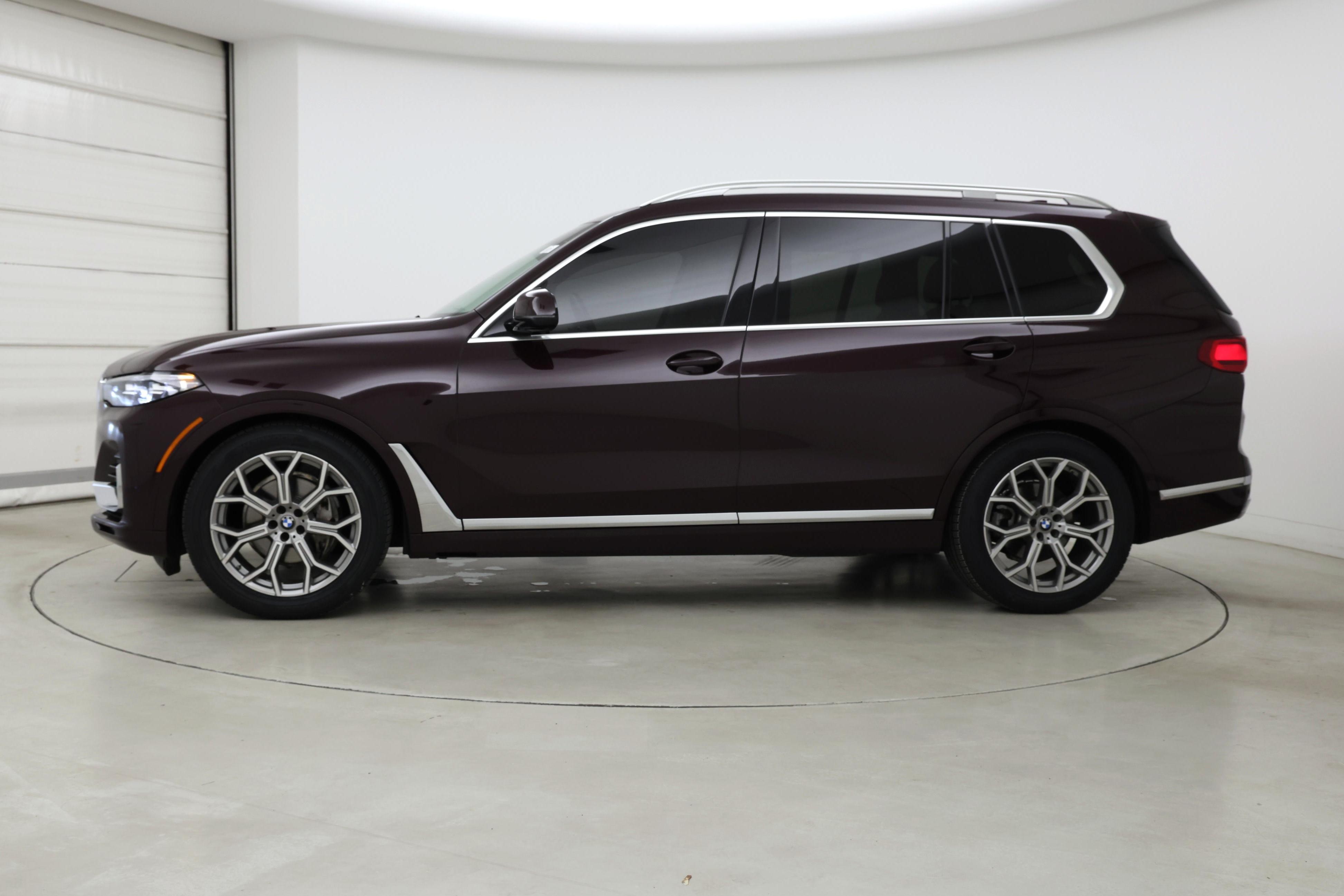Thumbnail: 2021 BMW X7 - 3