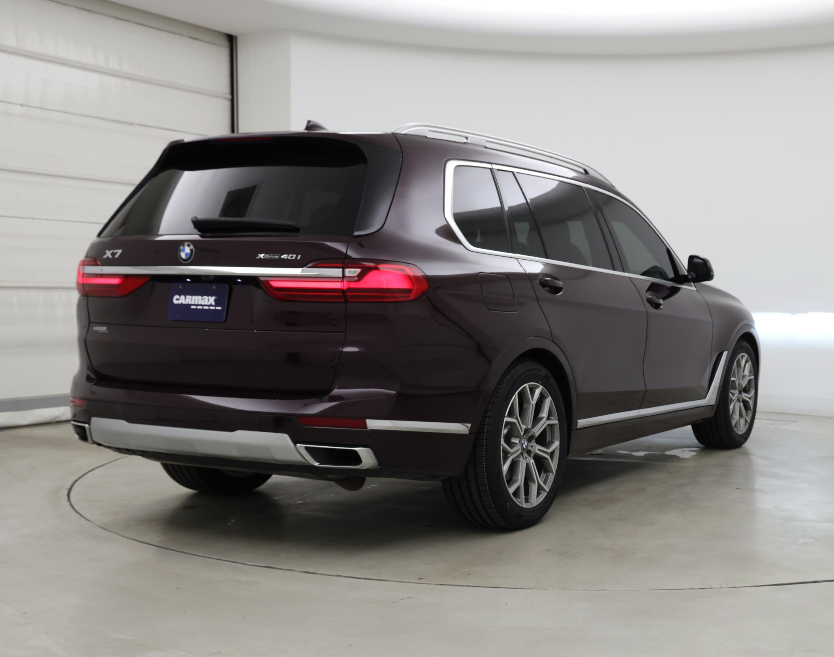 Thumbnail: 2021 BMW X7 - 8
