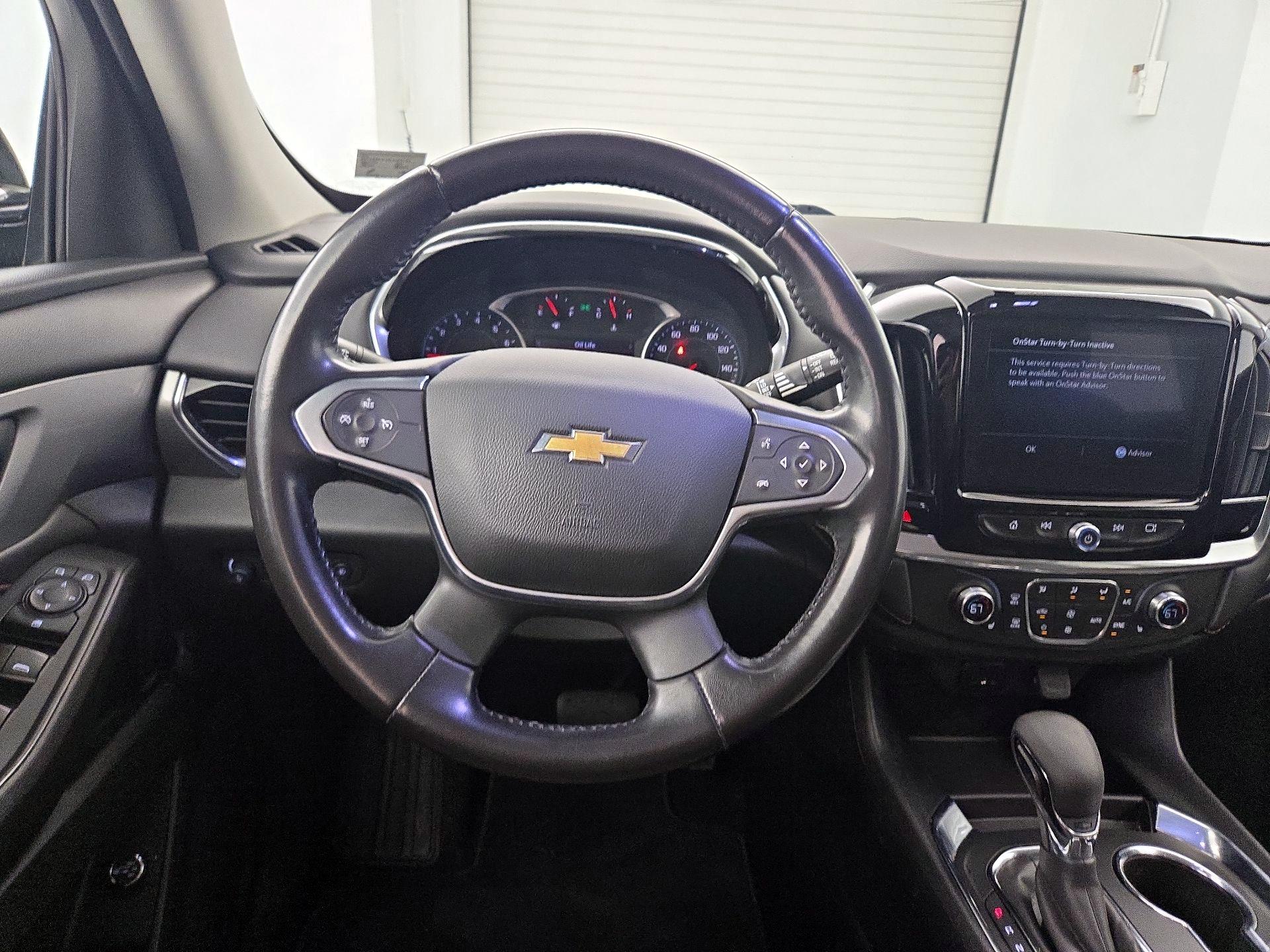 Thumbnail: 2021 Chevrolet Traverse - 10