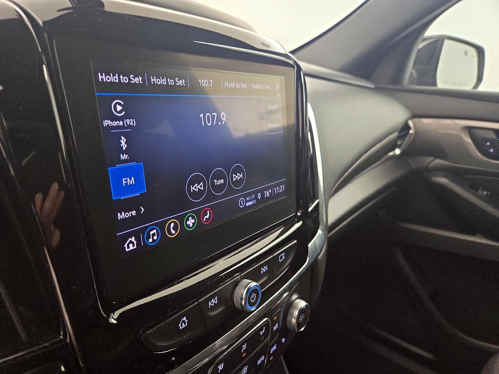 2023 Chevrolet Traverse 1LT - Photo 16