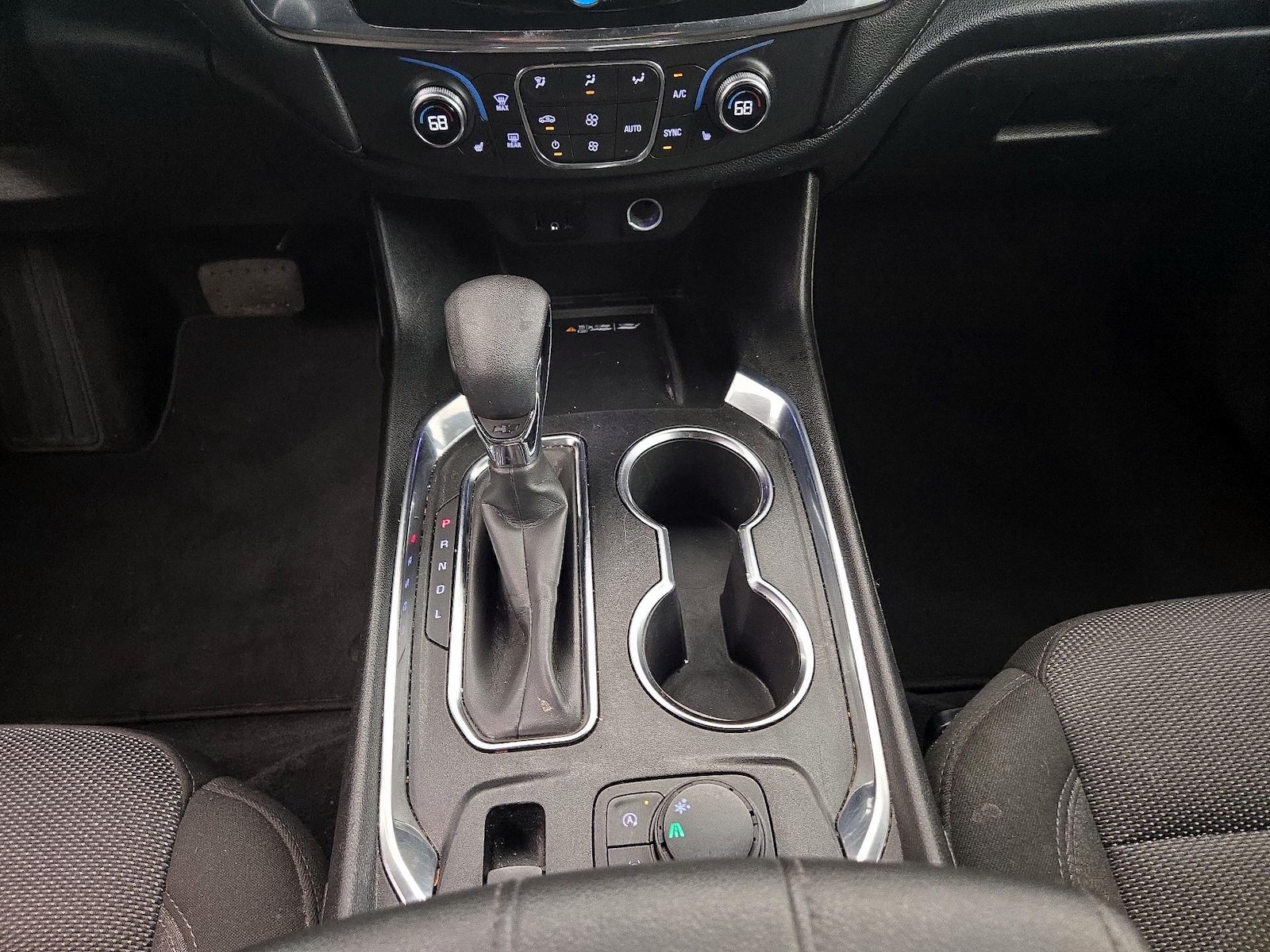 2023 Chevrolet Traverse 1LT - Photo 18