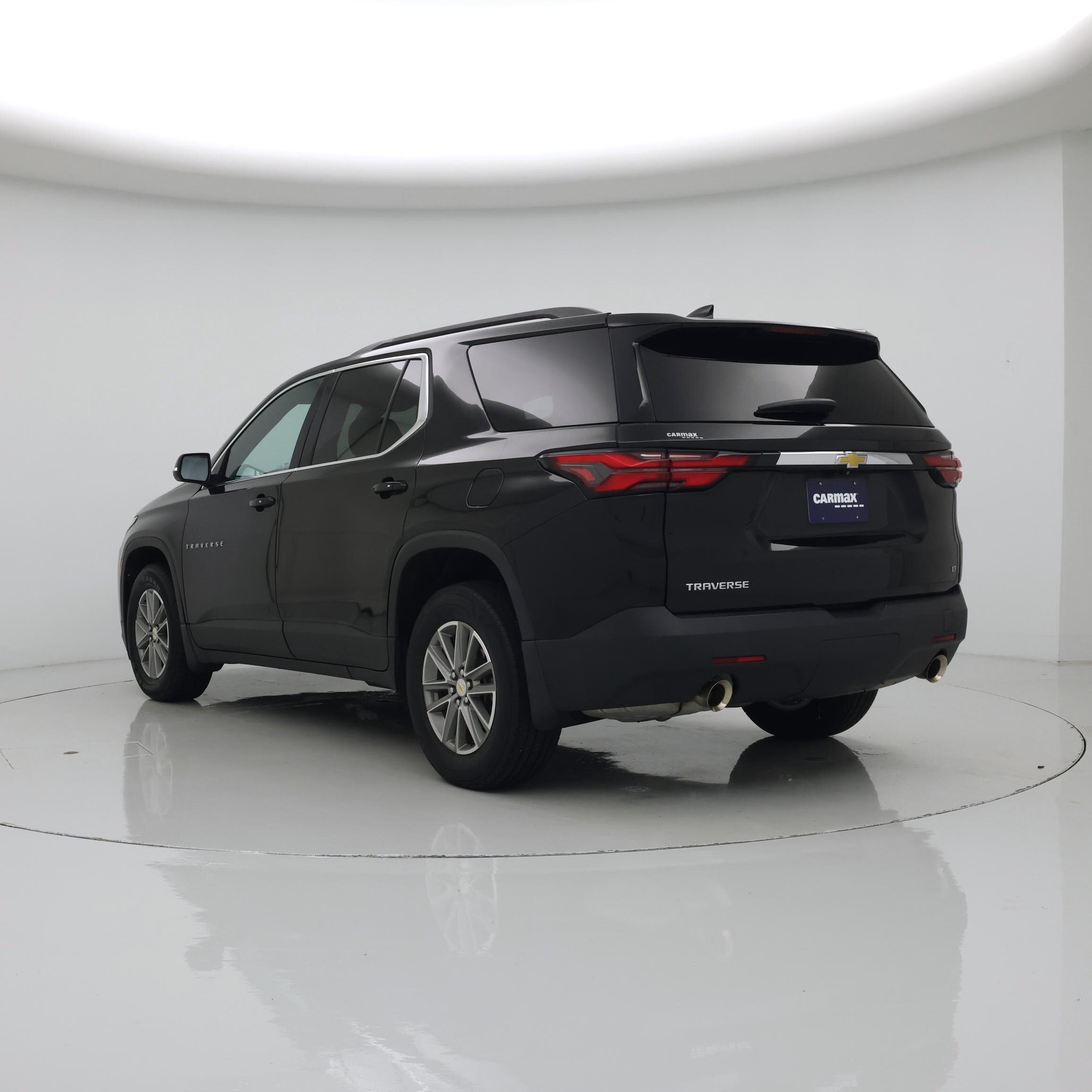 Thumbnail: 2023 Chevrolet Traverse - 2