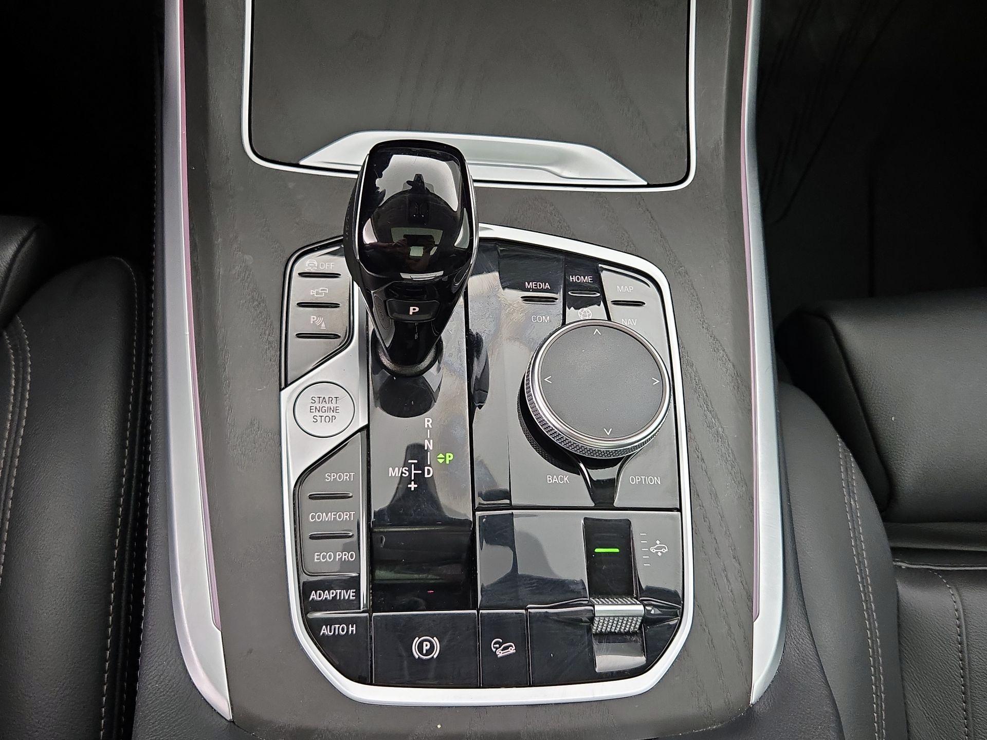 Thumbnail: 2022 BMW X7 - 18