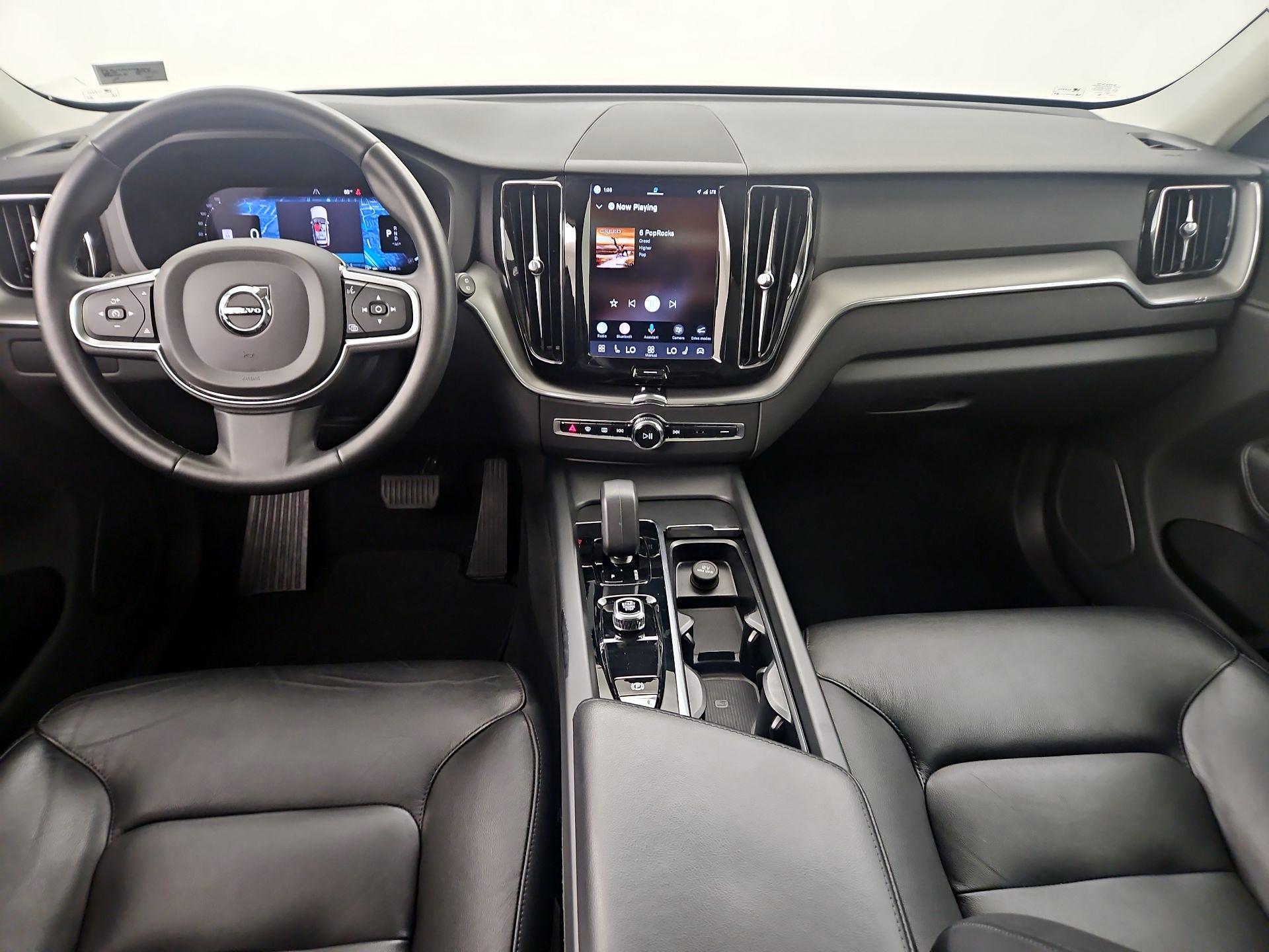 Thumbnail: 2023 Volvo XC60 - 9