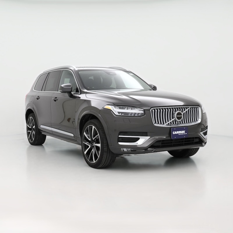 2023 Volvo XC90 B5 Plus