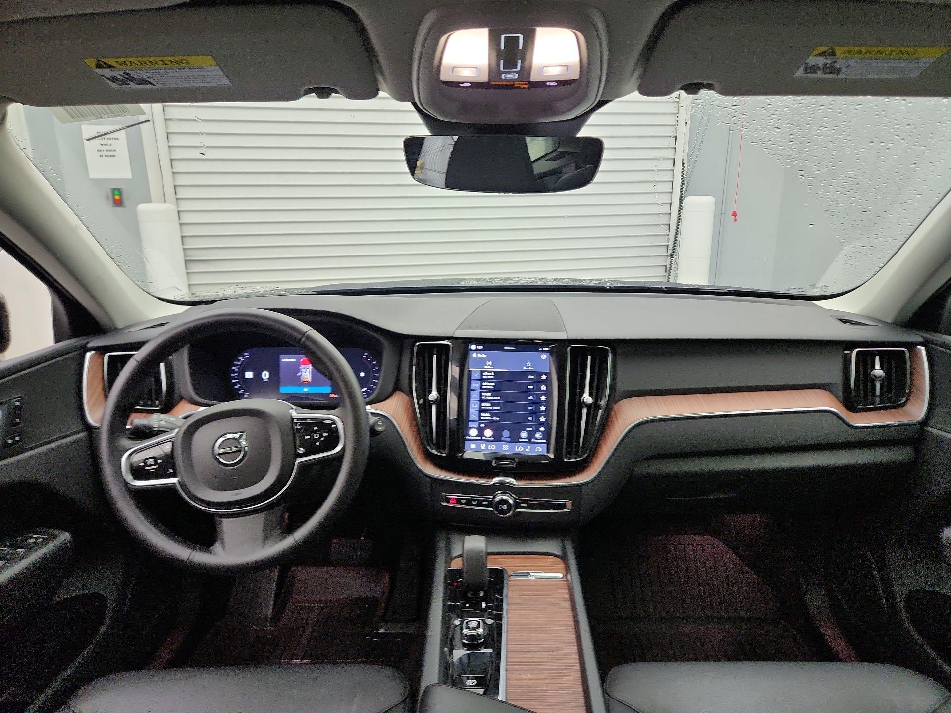 Thumbnail: 2024 Volvo XC60 - 9