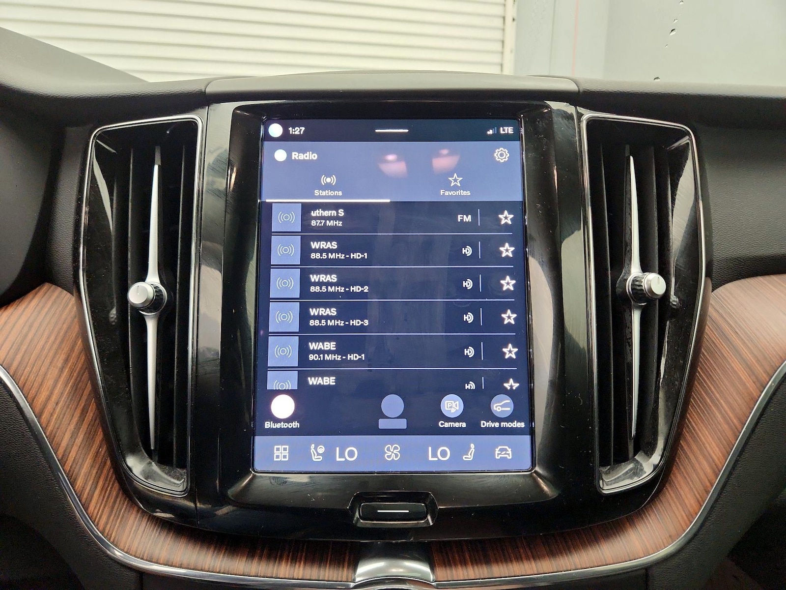 2024 Volvo XC60 Plus - Photo 16