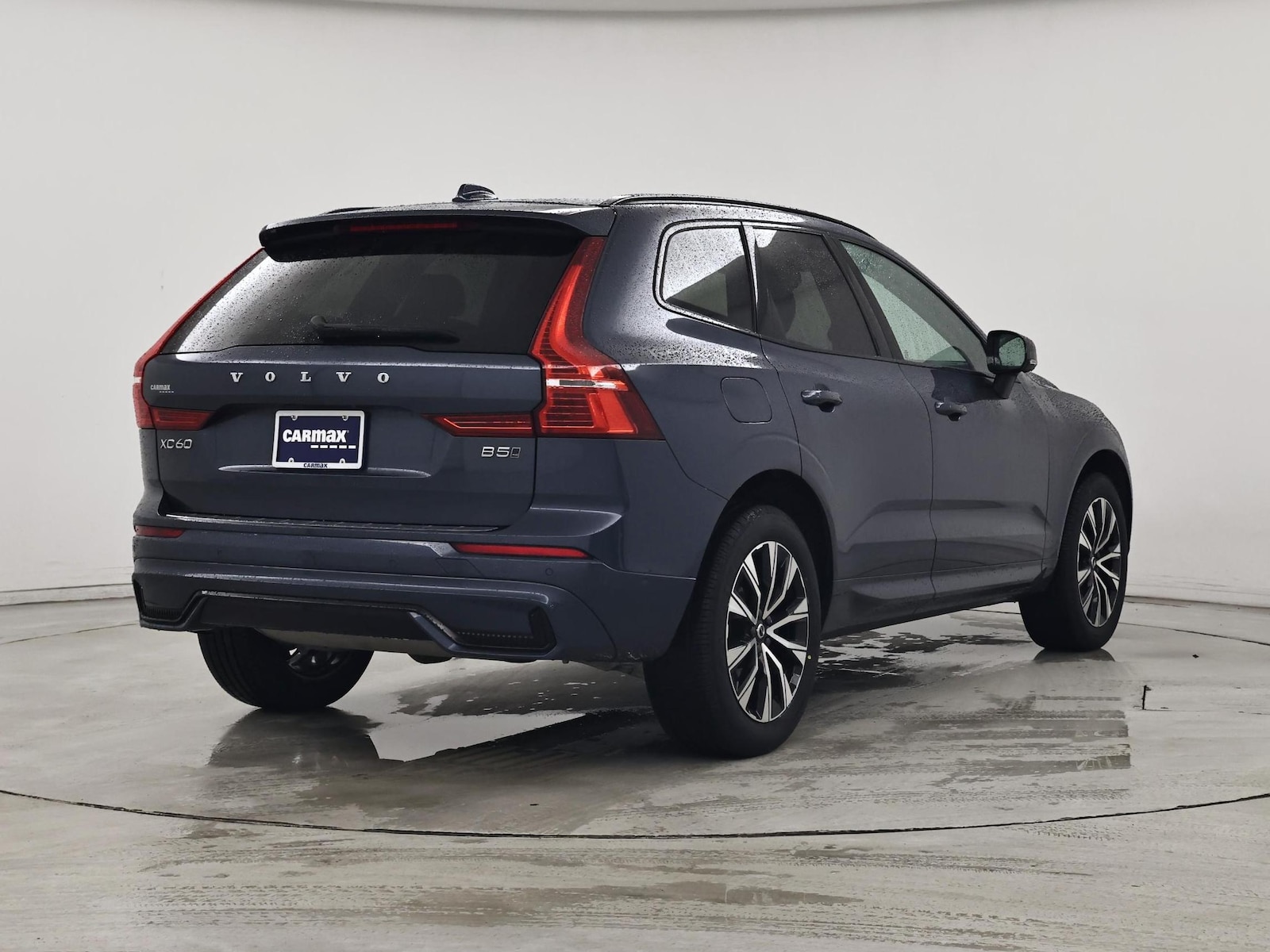 2024 Volvo XC60 Plus - Photo 9
