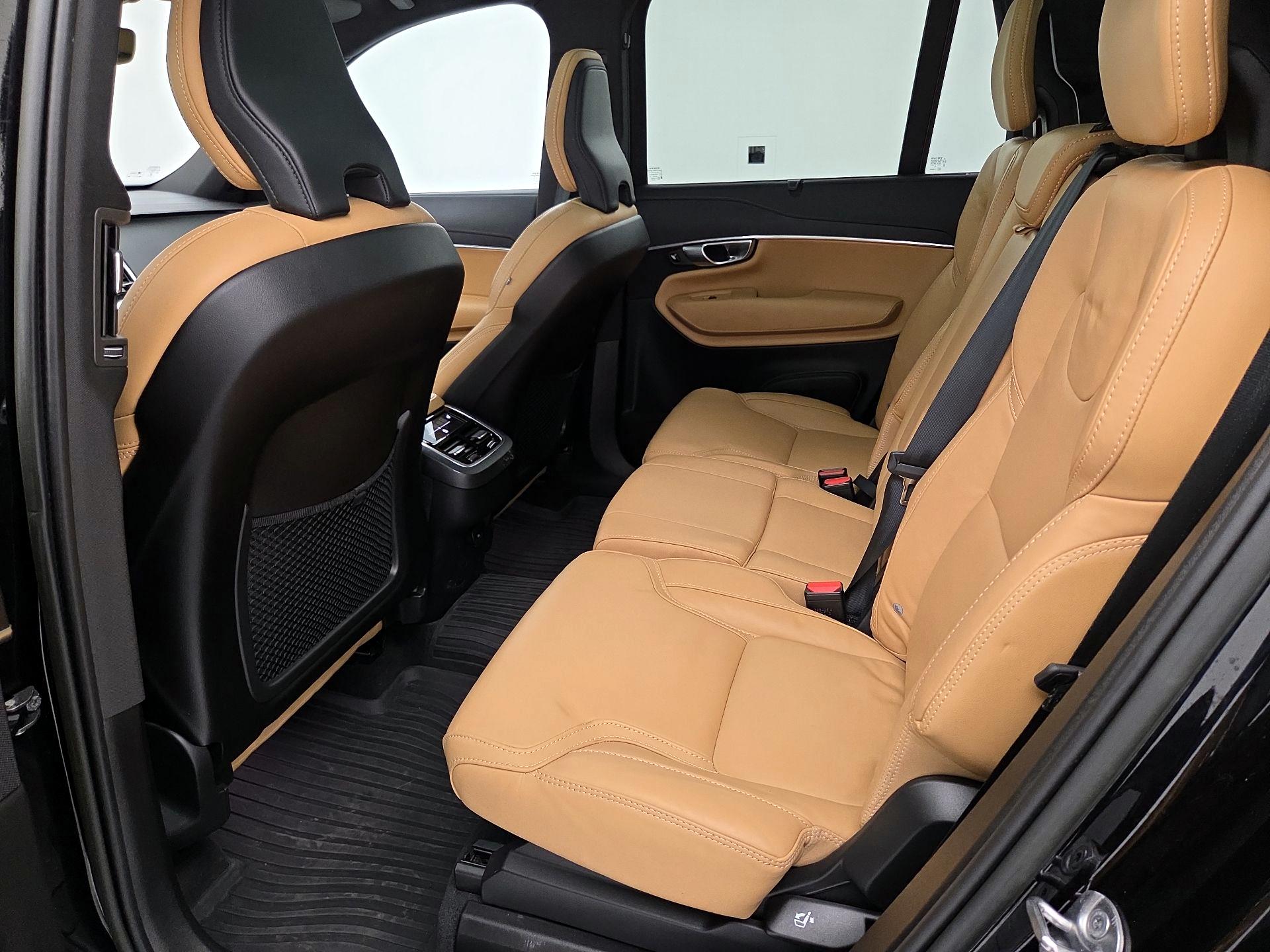 Thumbnail: 2023 Volvo XC90 - 20