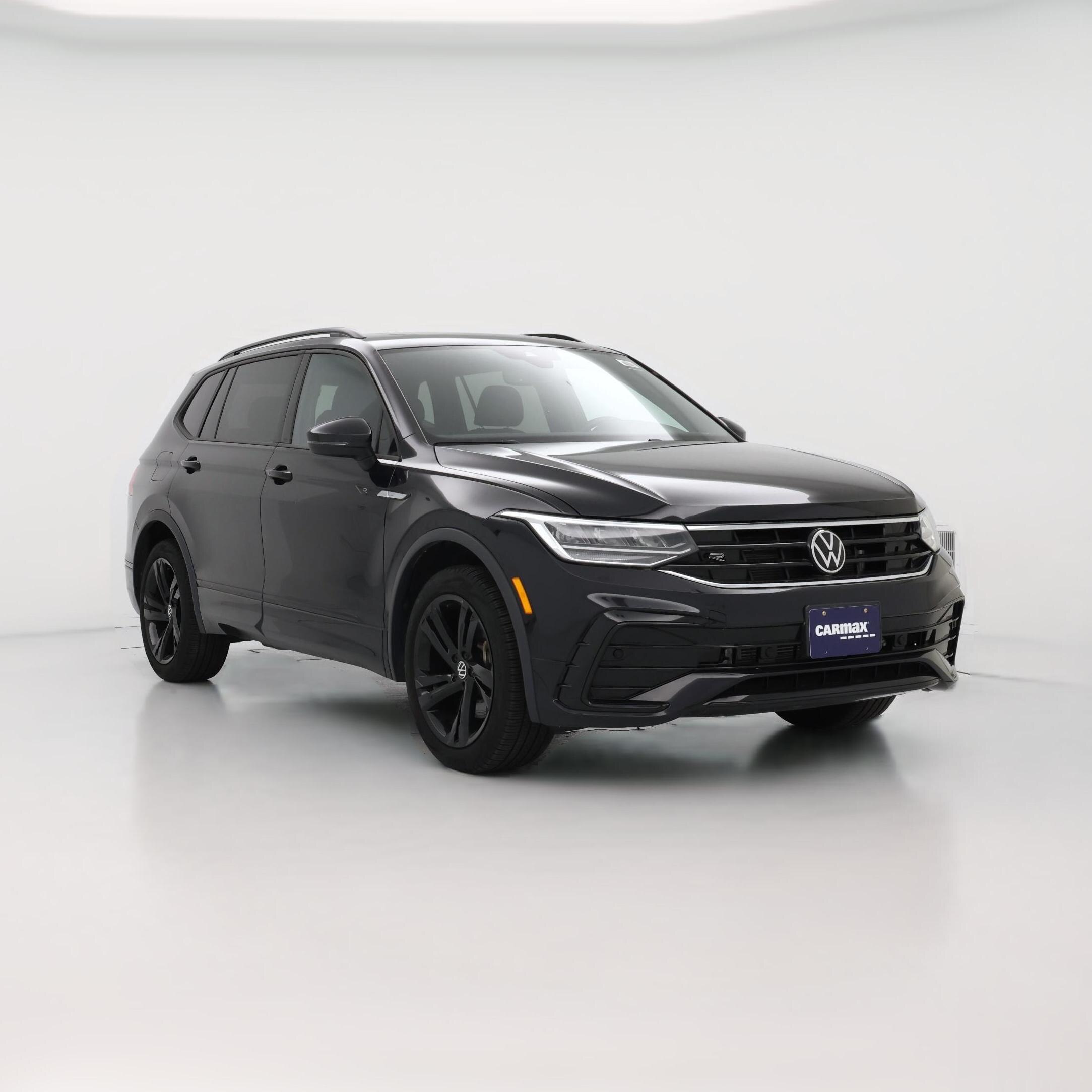 Thumbnail: 2023 Volkswagen Tiguan - 1