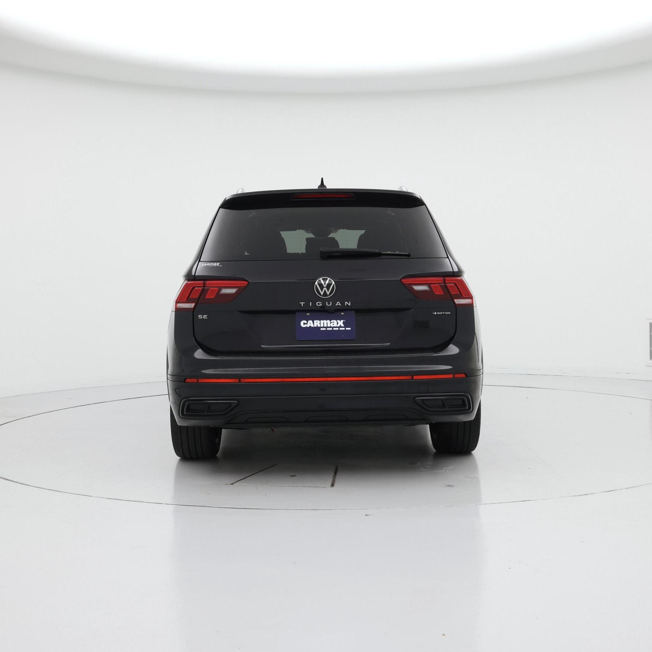 Thumbnail: 2023 Volkswagen Tiguan - 6