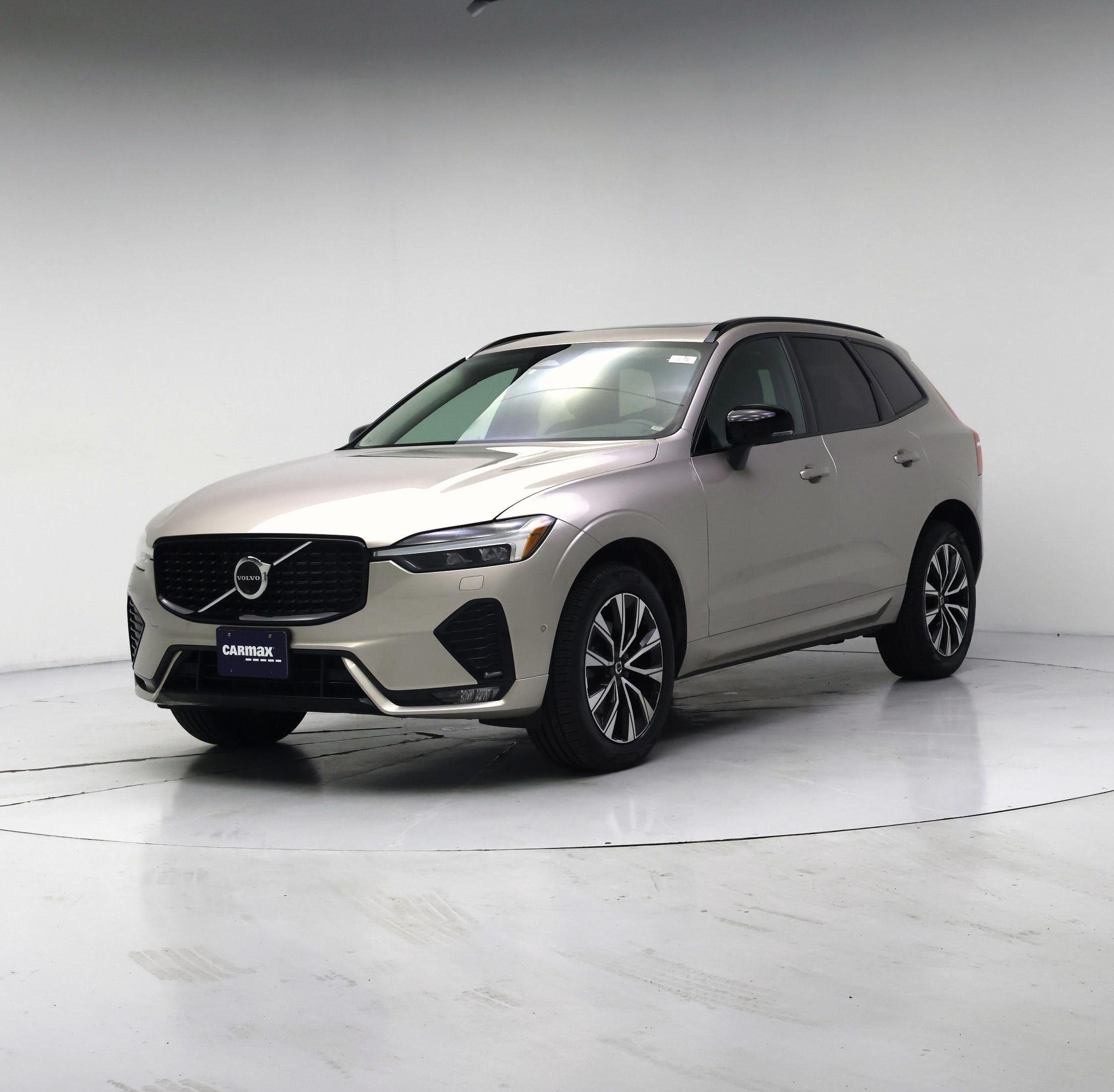 Thumbnail: 2023 Volvo XC60 - 4